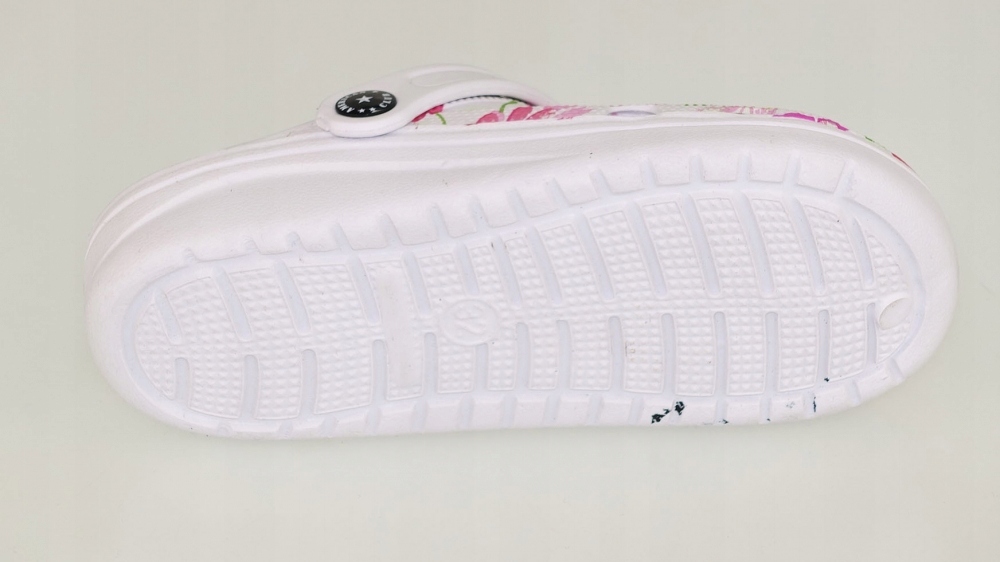 KROKSY KLAPKI OGRODOWE BASEN PIANKOWE DZIEWCZYNKI Materiał inny materiał