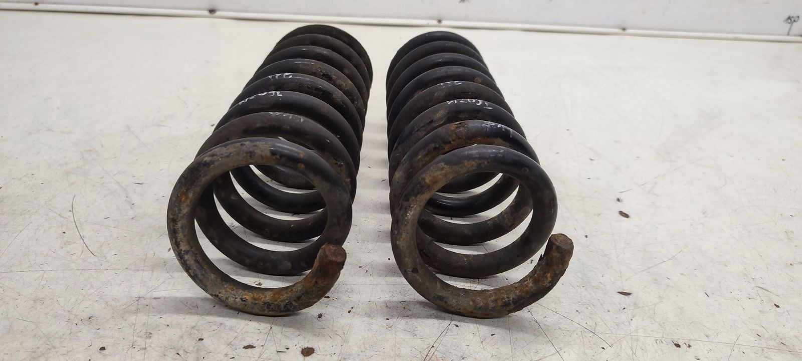 spring rear part rear Mercedes W209 CLK 3,0 V6