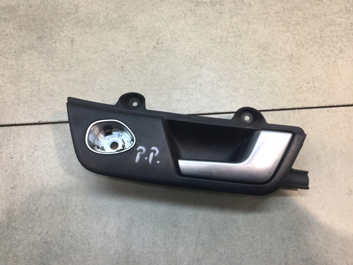 Poignée Interne Droite Avant AUDI A4 B7 8E1837020