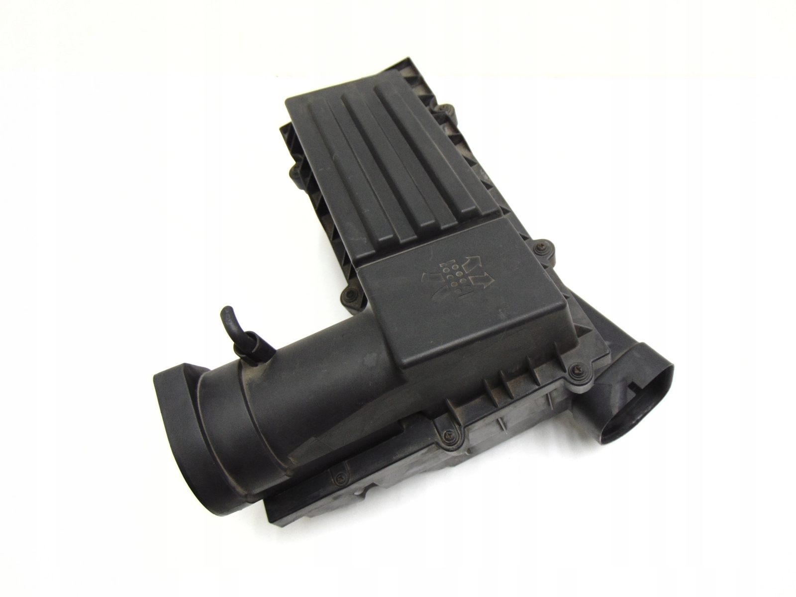 3C0129601BF - Корпус фильтра 3C0129607AS LEON II 2.0 TDI A3 YETI