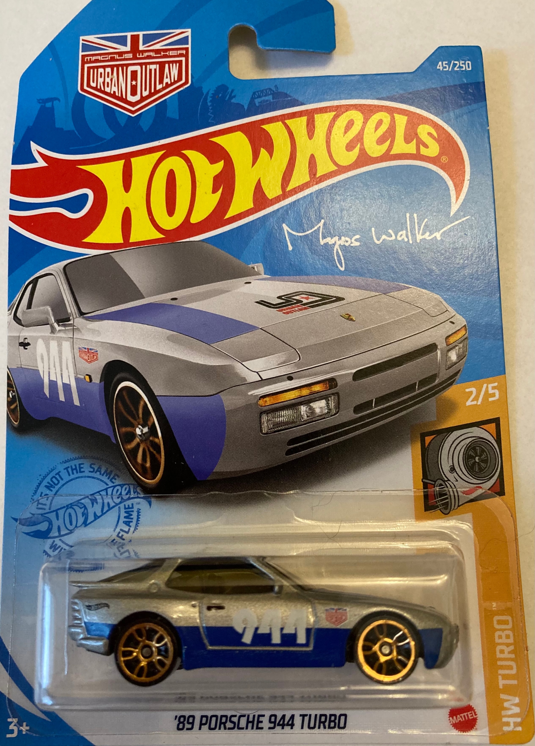 

Hot Wheels 89 Porsche 944 Turbo