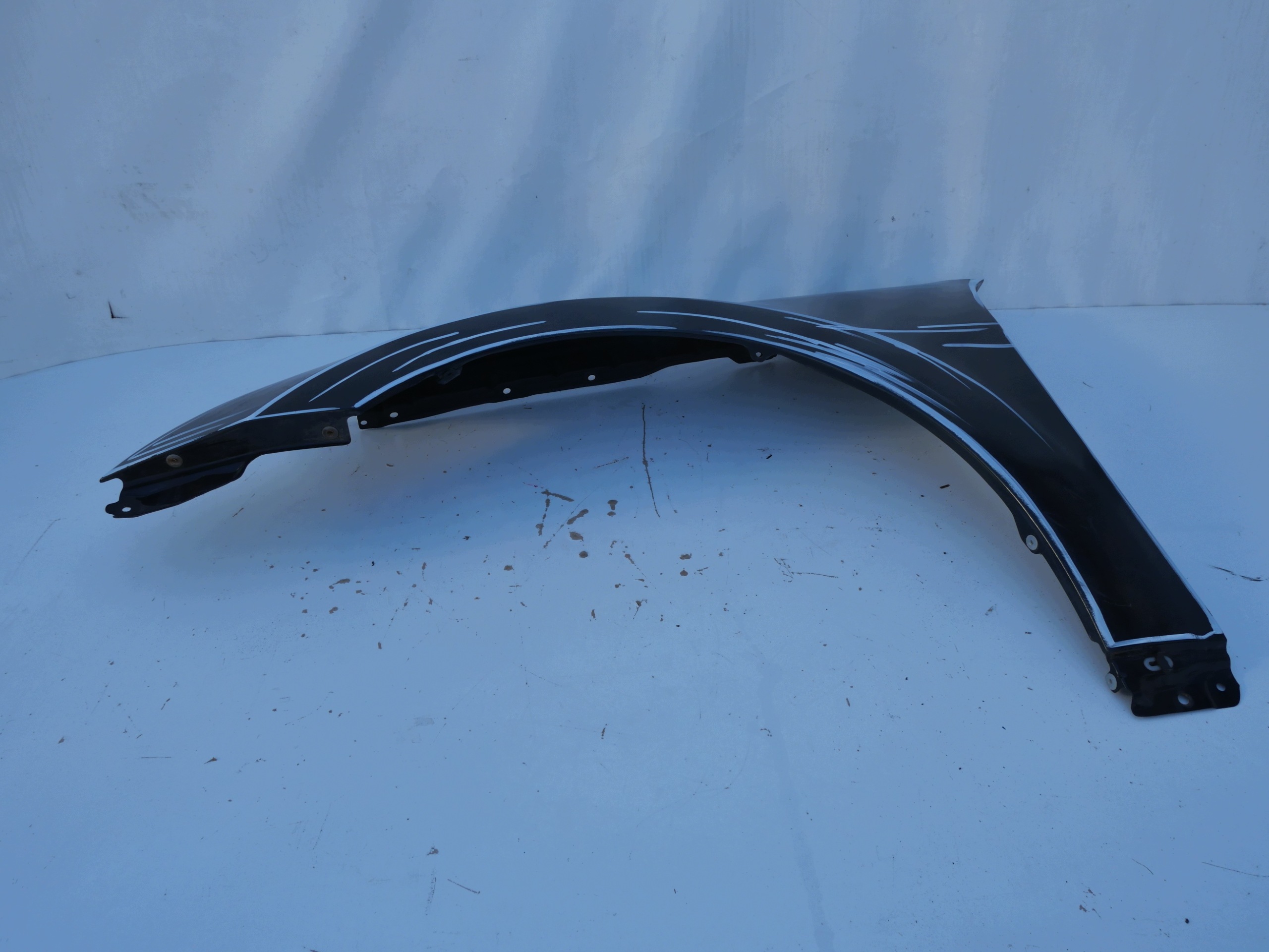 fender front left NISSAN MAXIMA VI