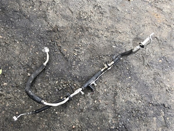 WĘŻE KLIMATYZACJI PRZEWÓD WĄŻ RANGE ROVER SPORT L320 3.6 D DIESEL