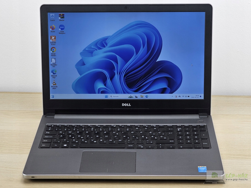 【大画面】Dell Inspiron 5558 Core i3 SSD搭載 Laptop Dell Inspiron 5558 w Laptopy, notebooki, ultrabooki