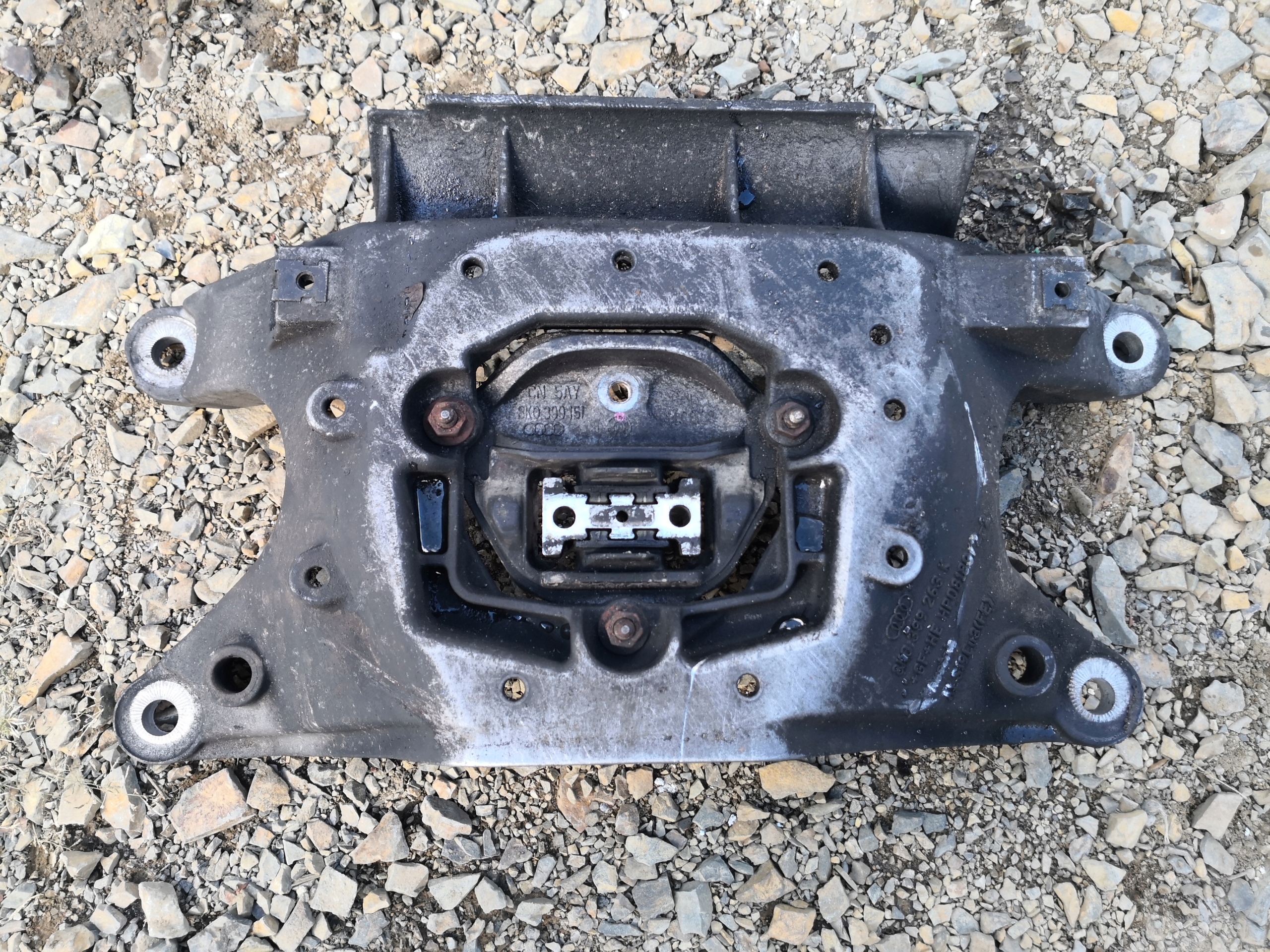 holder gearbox mounting AUDI A4 B8 A5 8K0399263K