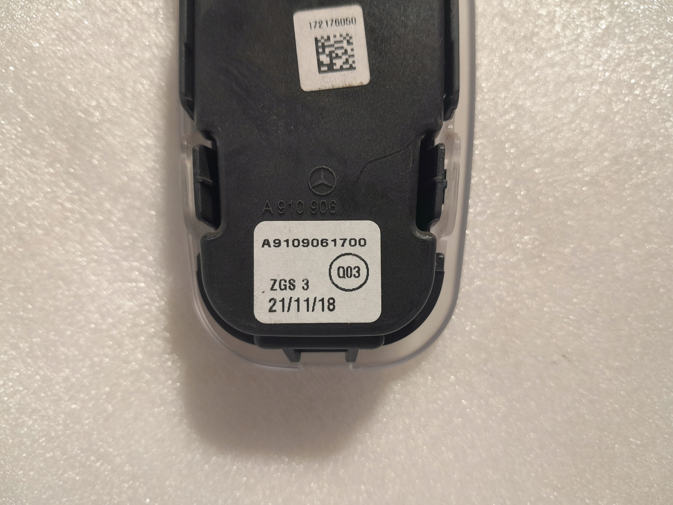 MERCEDES SPRINTER 907 light LED cabs A9109061700