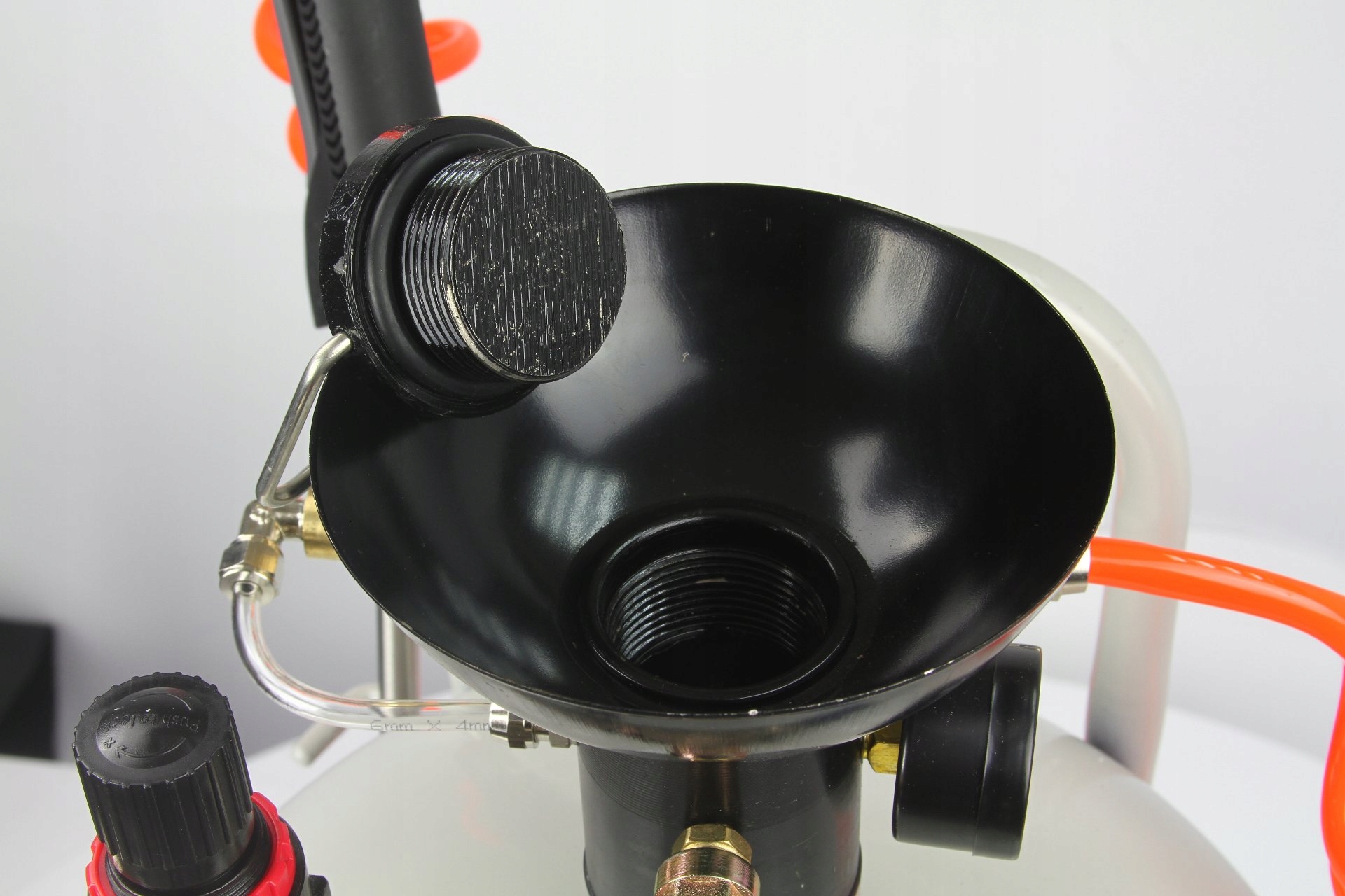 6e40d9874368a6862d9cd9de5333