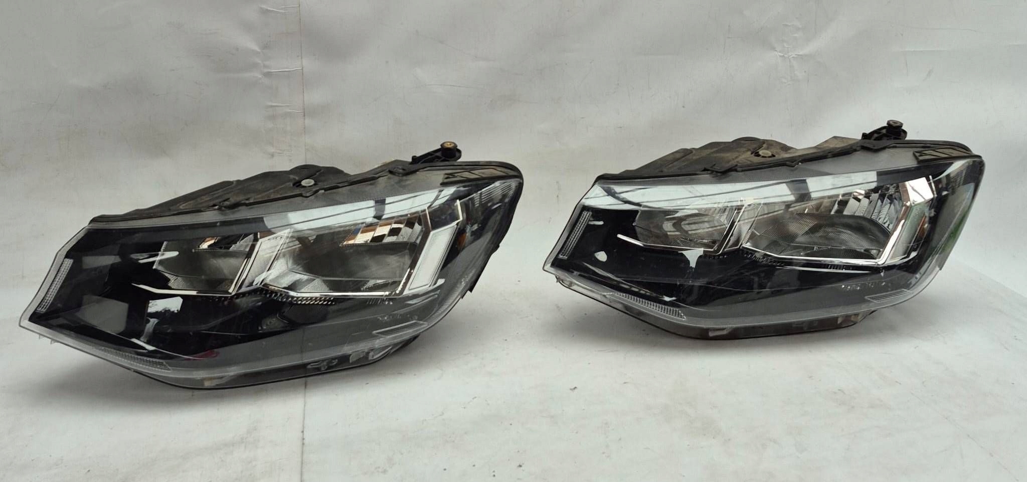 VW CADDY IV 2K7 2K8 20- light left front front ZWYKLA 2K8941005A