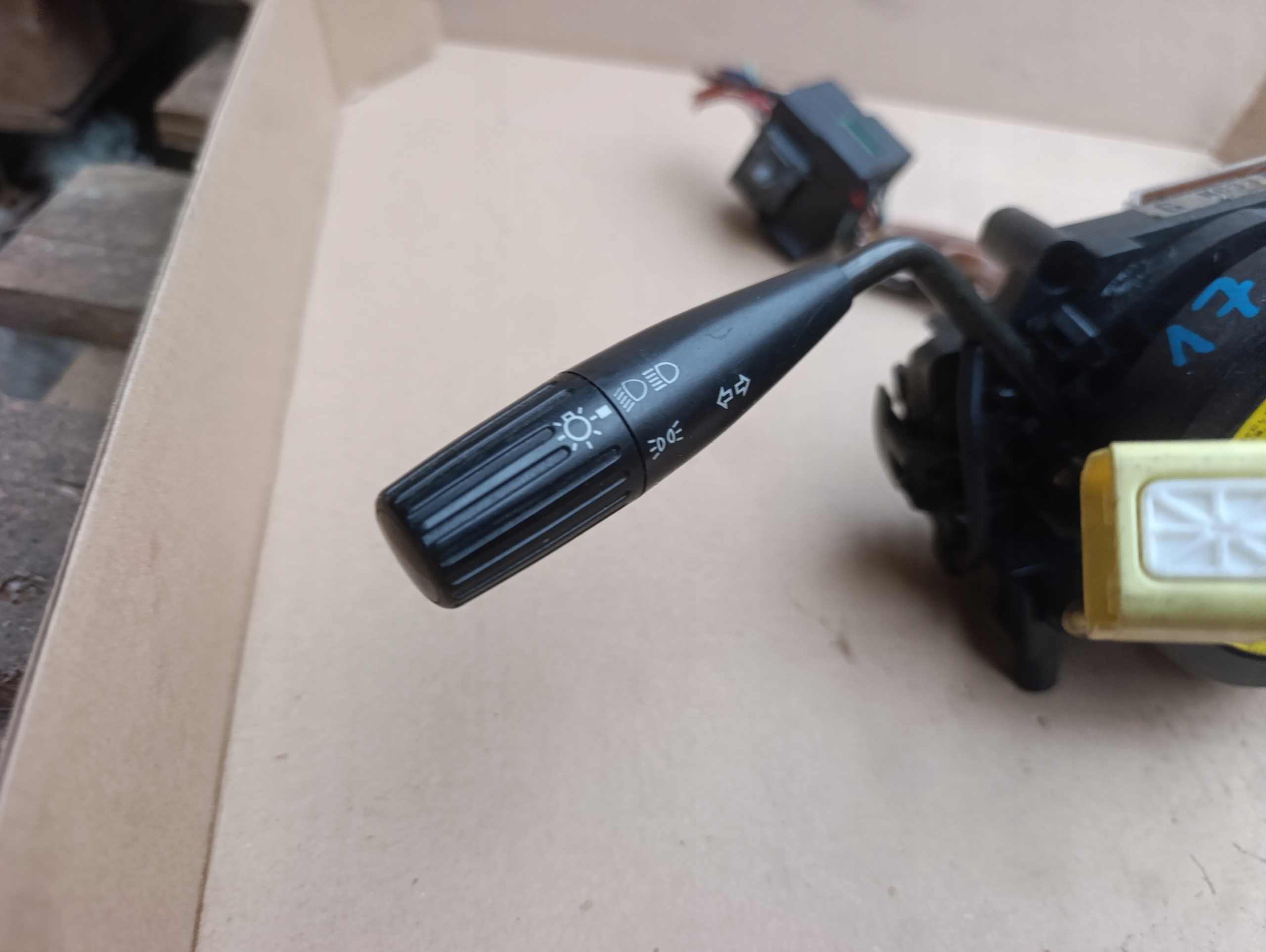 DEVIO LUCI TERGICRISTALLO TERGI tergicristalli KIERUNKOW MAZDA MX-5 II NB 17B639