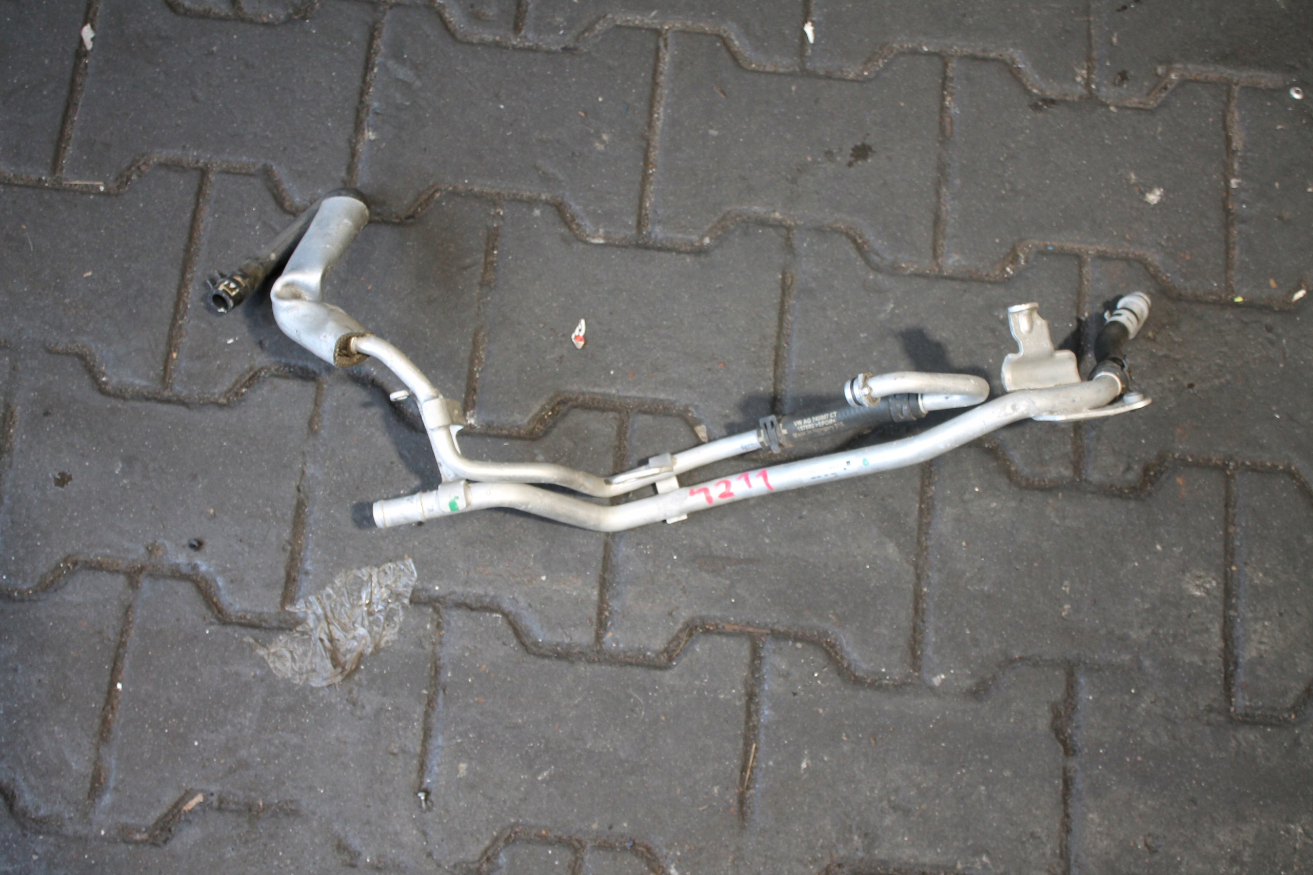 4211. prijenos crijevo gasa CHLODZACEGO AUDI 059121044P