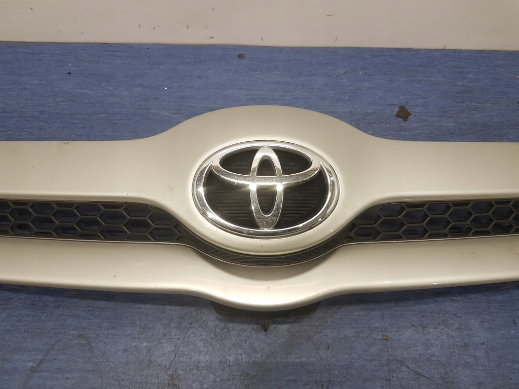 Toyota Verso AR2 Kühlergrill FRONTGRILL Kühlergitter - Thumbnail 4