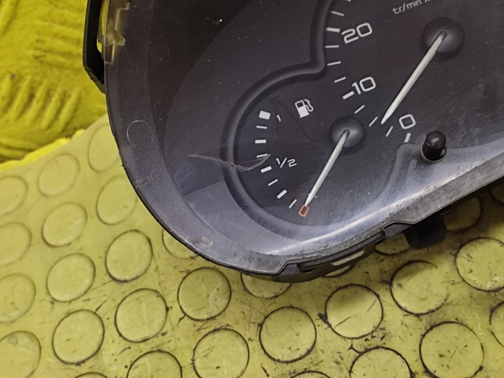 PEUGEOT 206 dials 9645096180