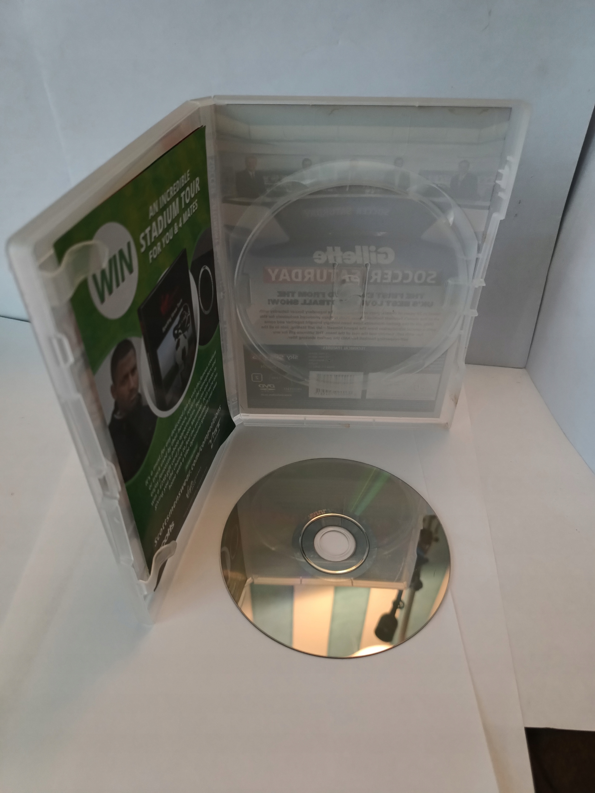 Film Gillette Soccer Saturday Cheers Jeers płyta DVD porównaj ceny