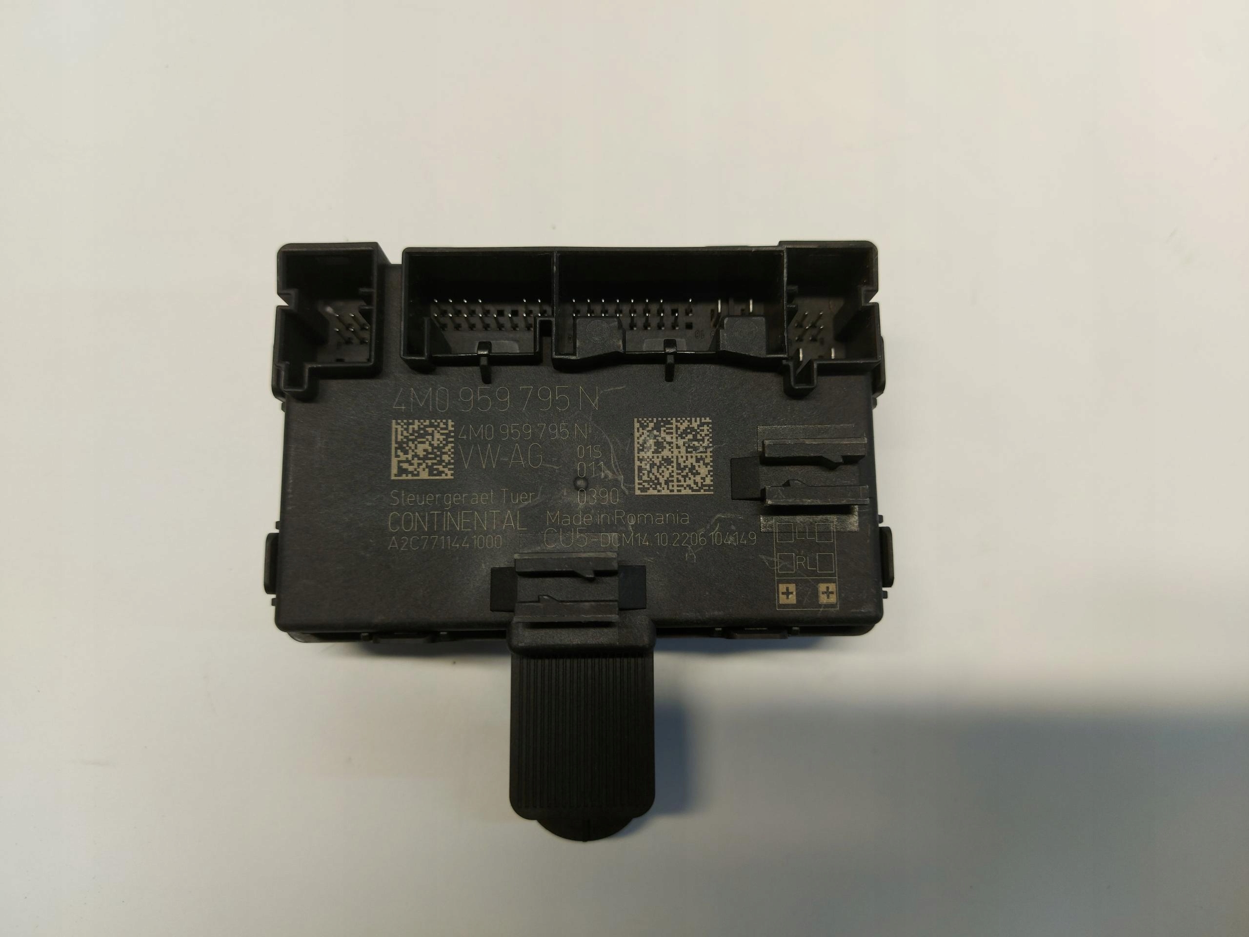 Porsche Taycan 4S 9J1 2022 module control unit door right rear part 4m0959795n