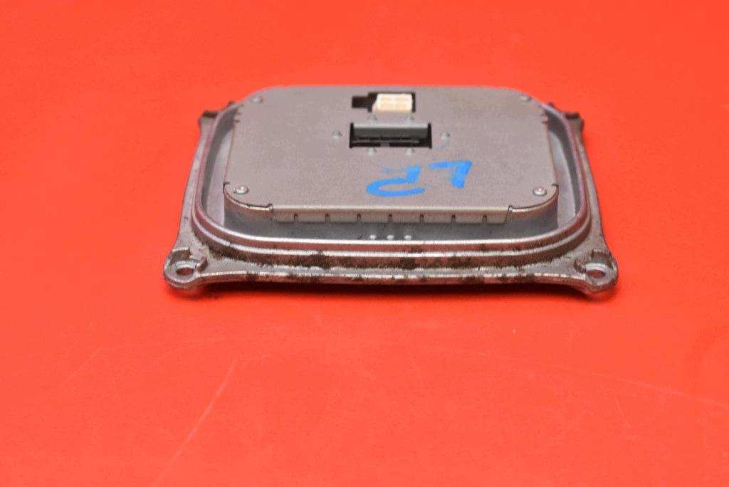 control unit module LED left front 1307329218 AUDI A4 B8 07-11