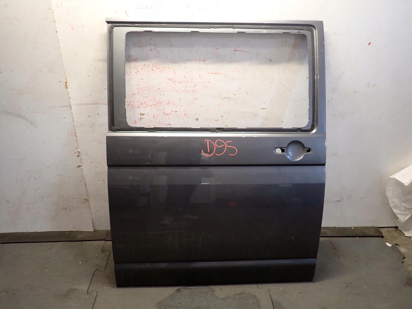 door rear part right sliding VW T5 2003-2015 T6 2015
