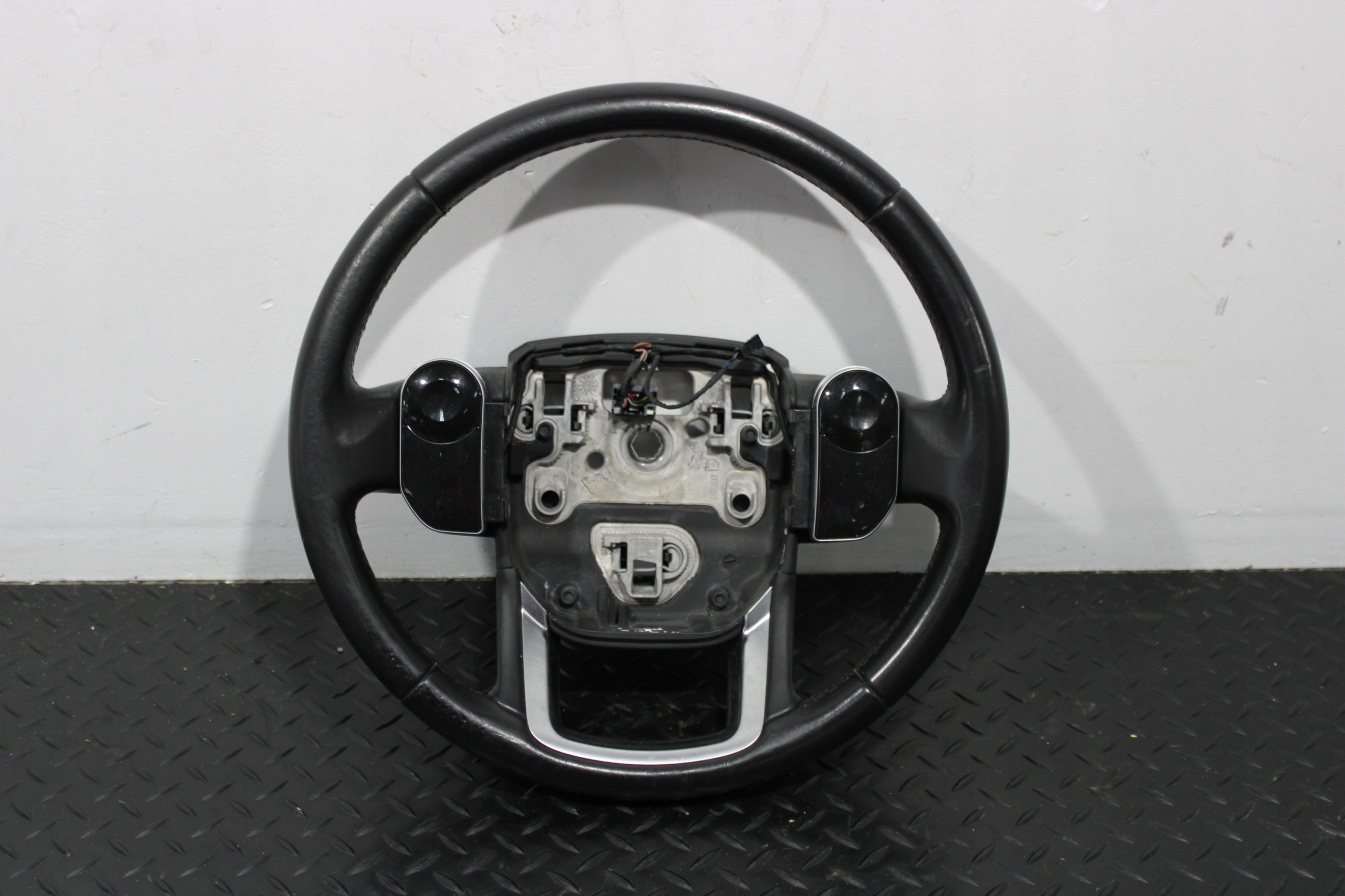 Volant MULTIFUNKCJA LAND ROVER EVOQUE II 2 L551
