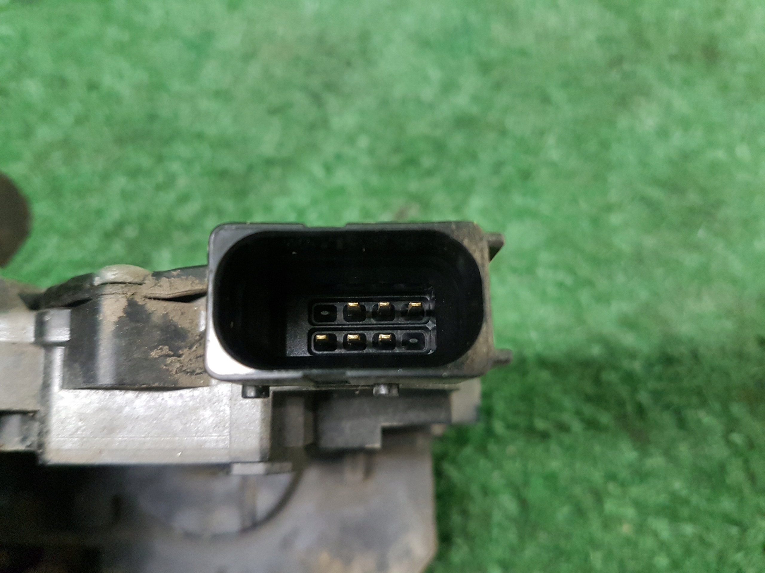 lock door left rear part rear OPEL CORSA D 13258265