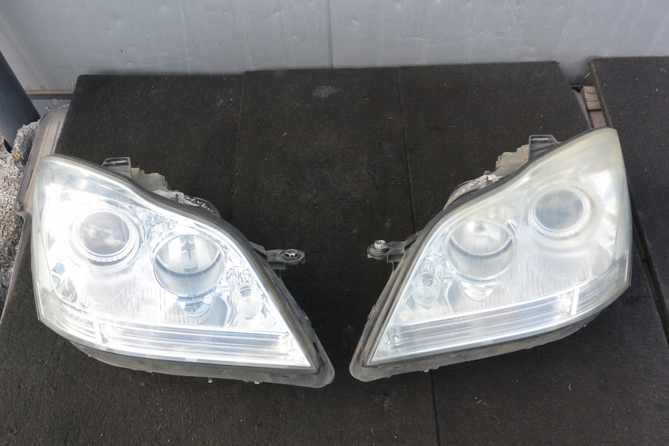 MERCEDES GL 164 light left right front XENON positioning KPL EU