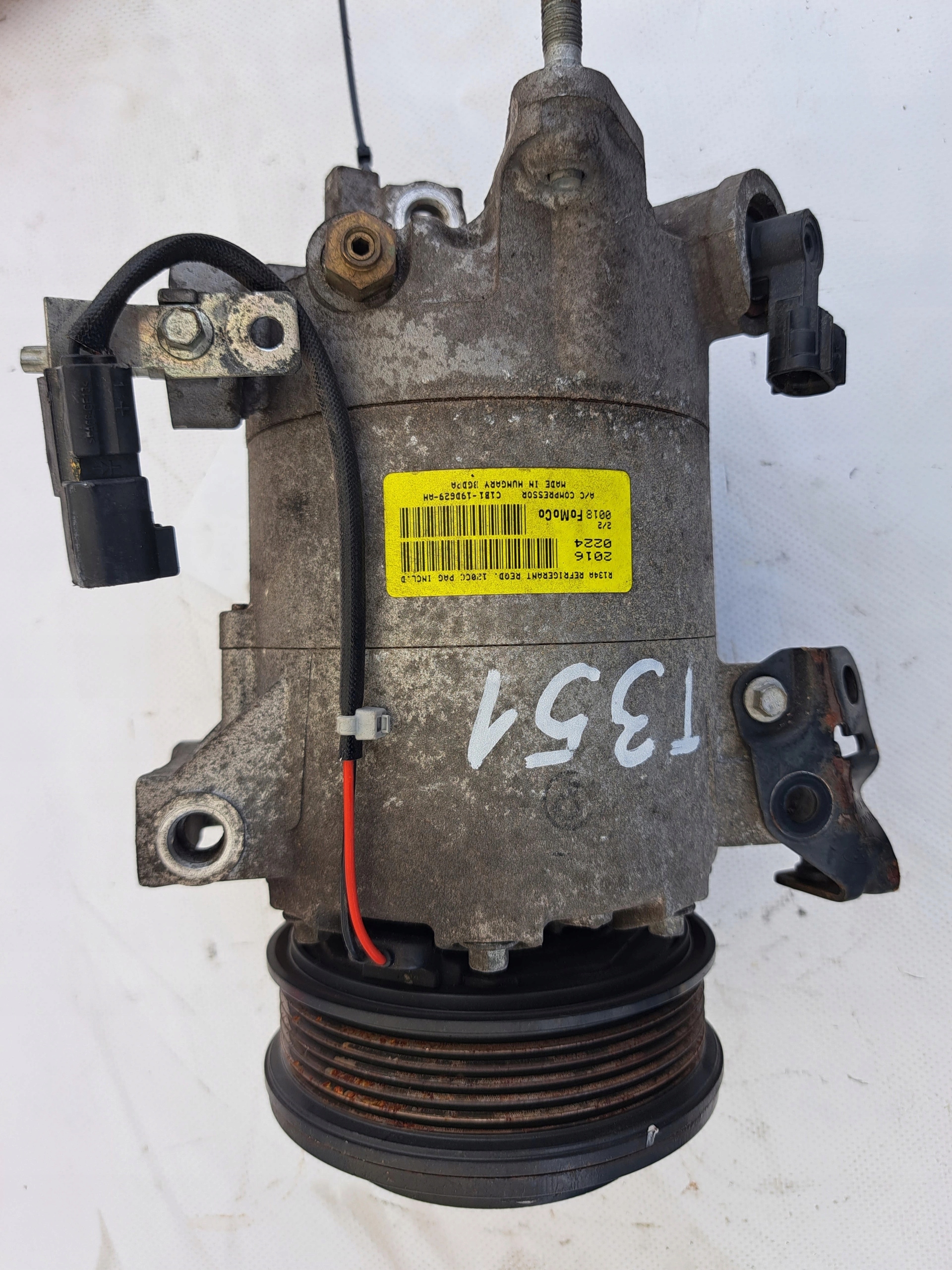 FORD Fiesta C1B119D629AH Компрессор кондиционера