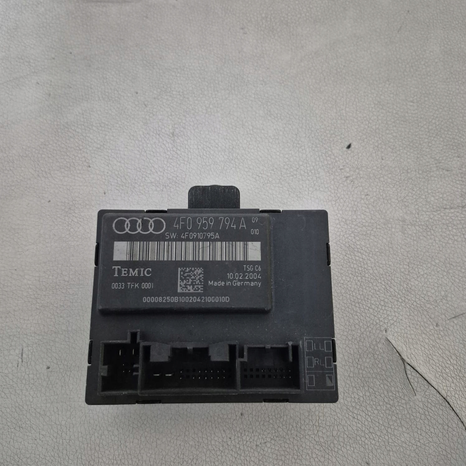 AUDI A6 C6 -> module STERWONIK door right rear part rear 4F0959794A
