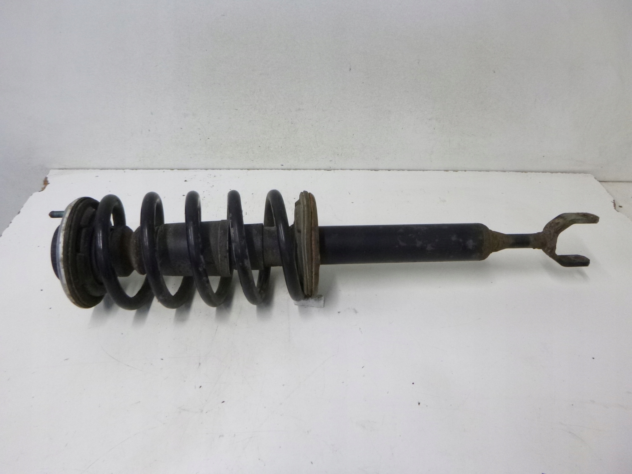 shock absorber front Audi A6 C5 2.5TDi 2000r. SACHS