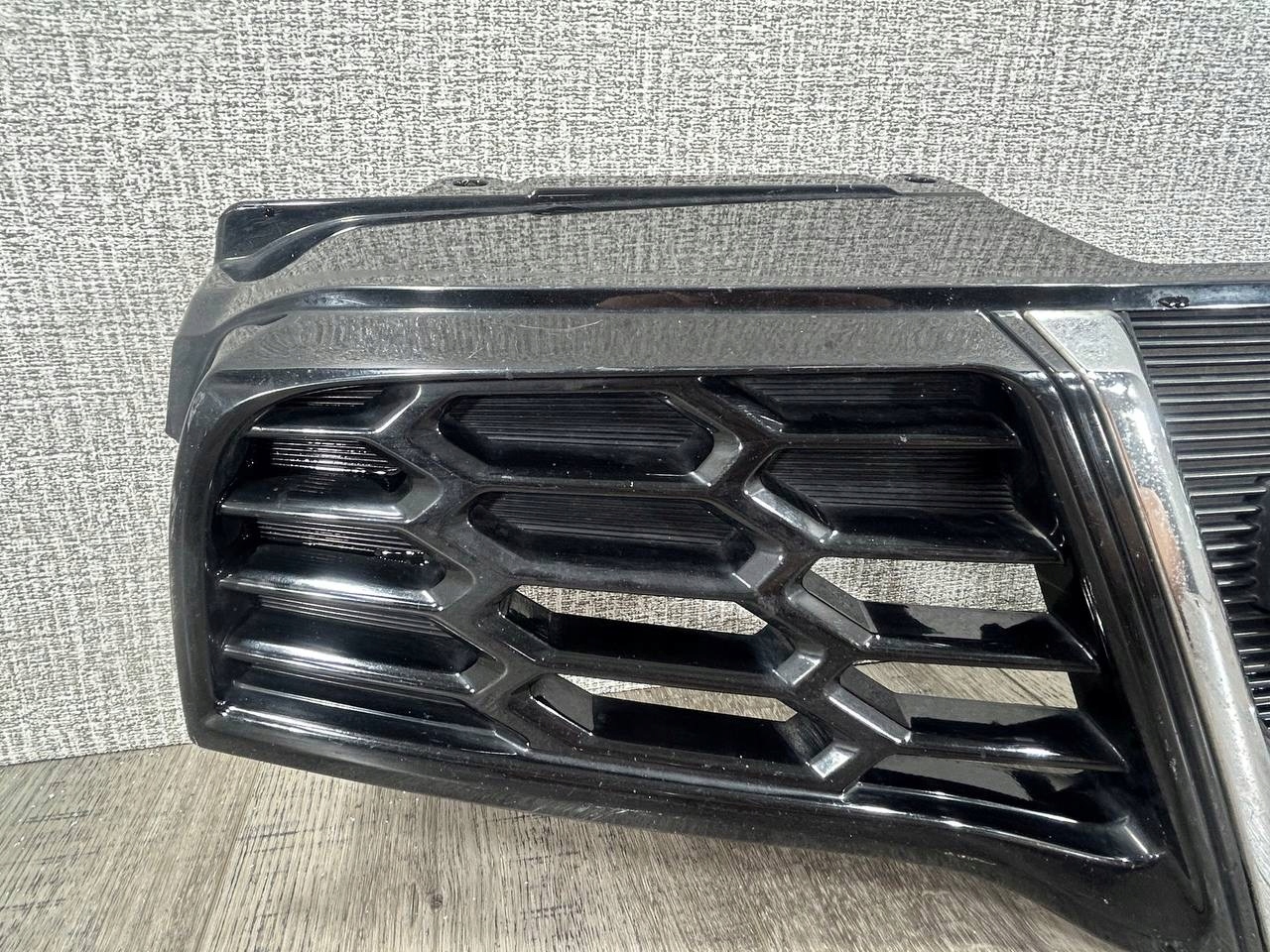 NISSAN QASHQAI J10 LIFT 2010-2014 grill grille bumper front 62310BR00A