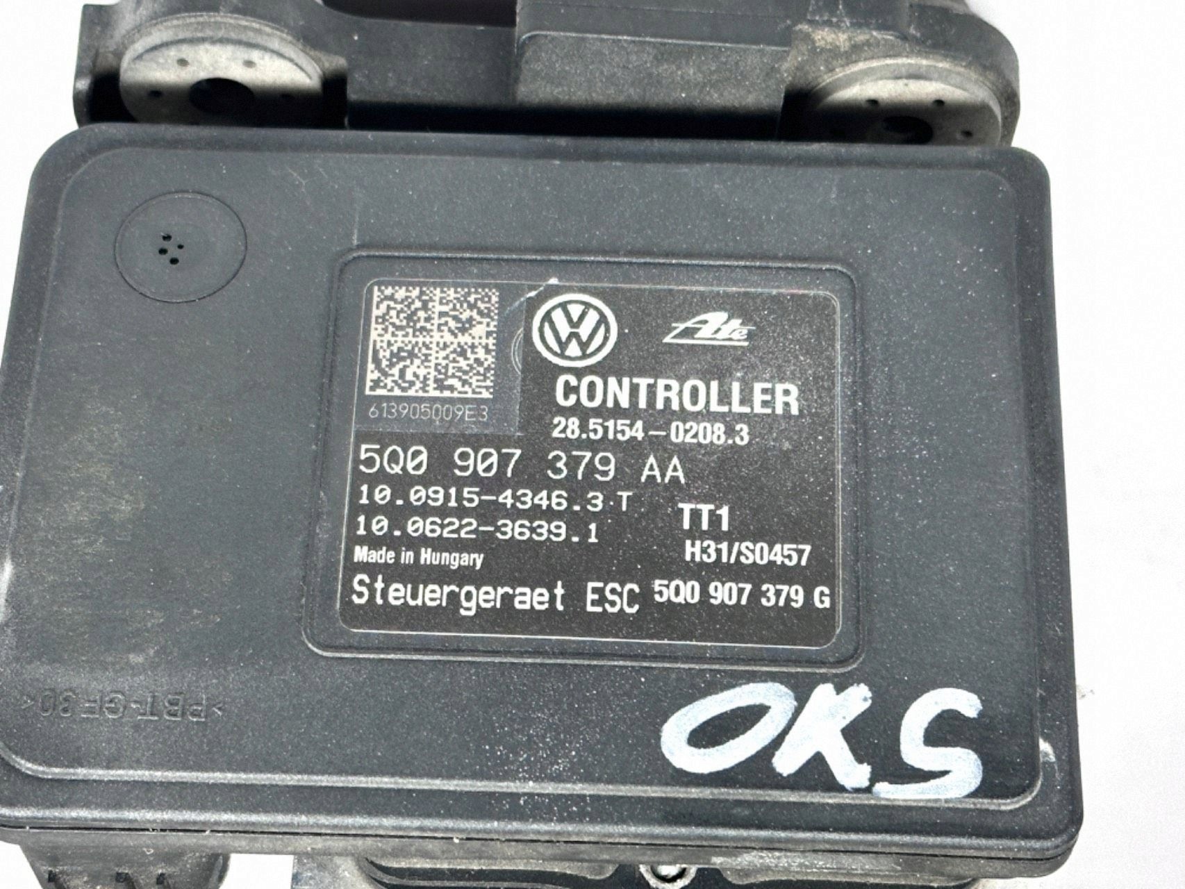 AUDI A3 8V pump control unit ABS 5Q0907379AA 5Q0614517T