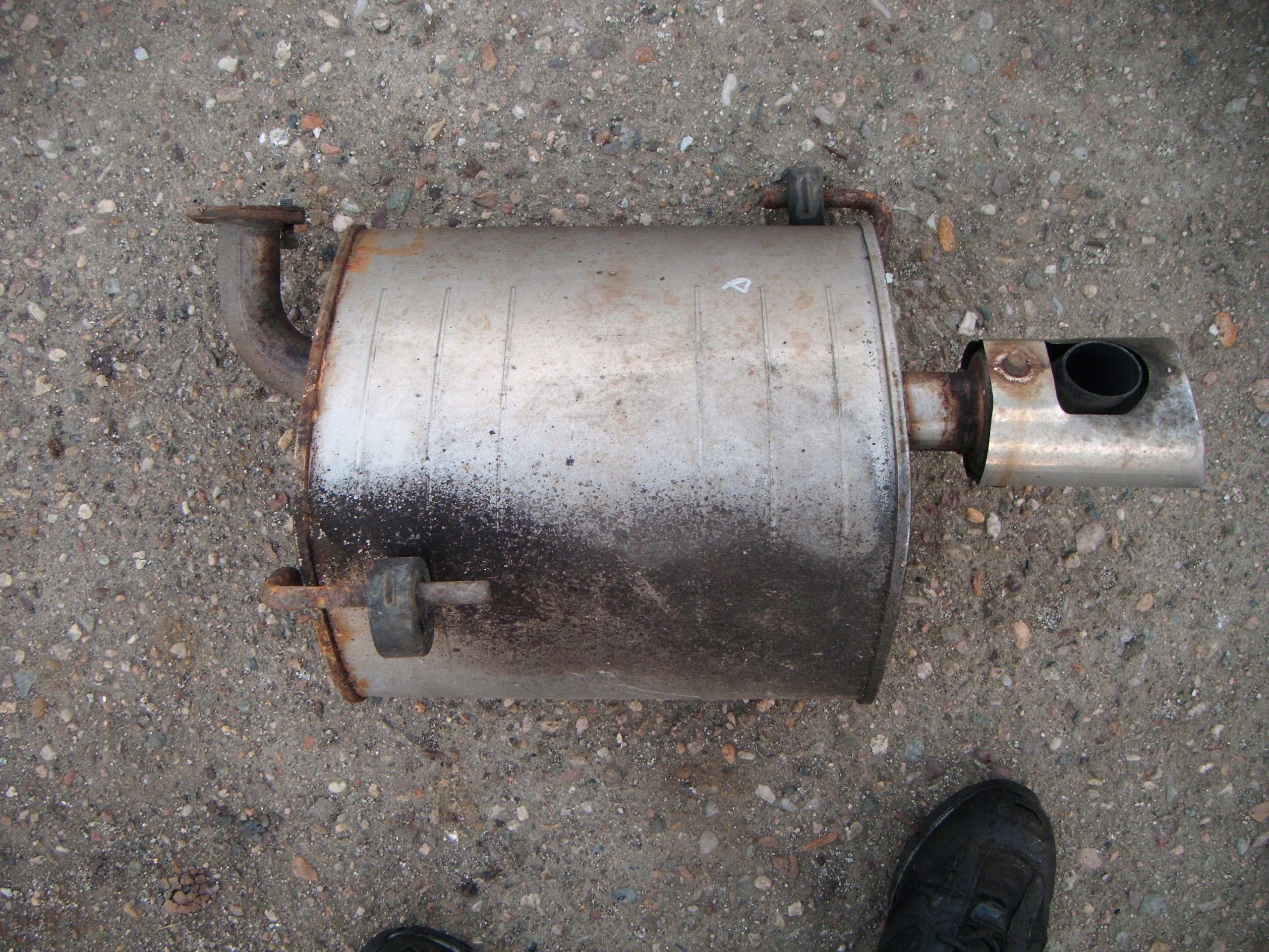 SUBARU OUTBACK III 3 03-09 2.0 D TŁUMIK PRAWY