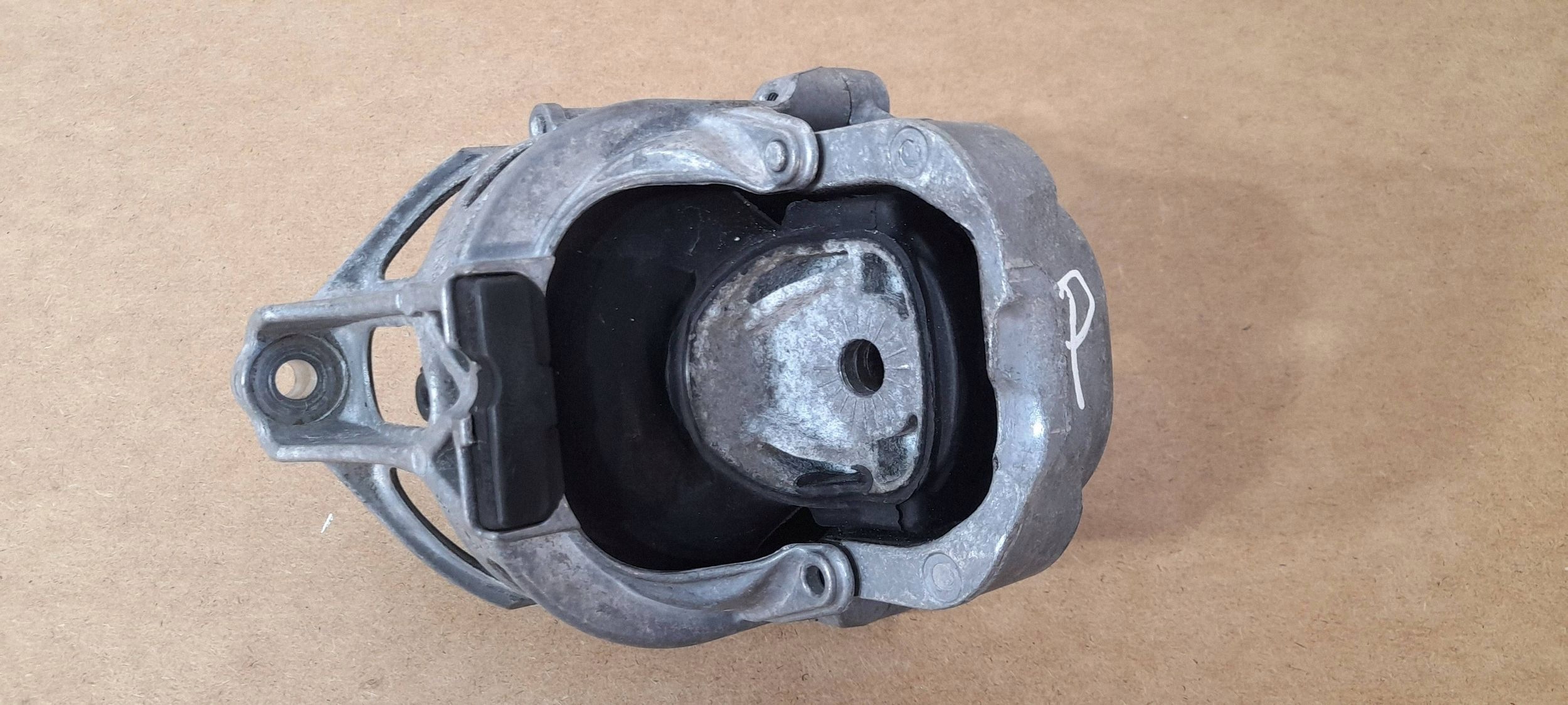 Audi Q5 SQ5 FY 2,0TFSI engine mount right 4M0199372FP (T131)