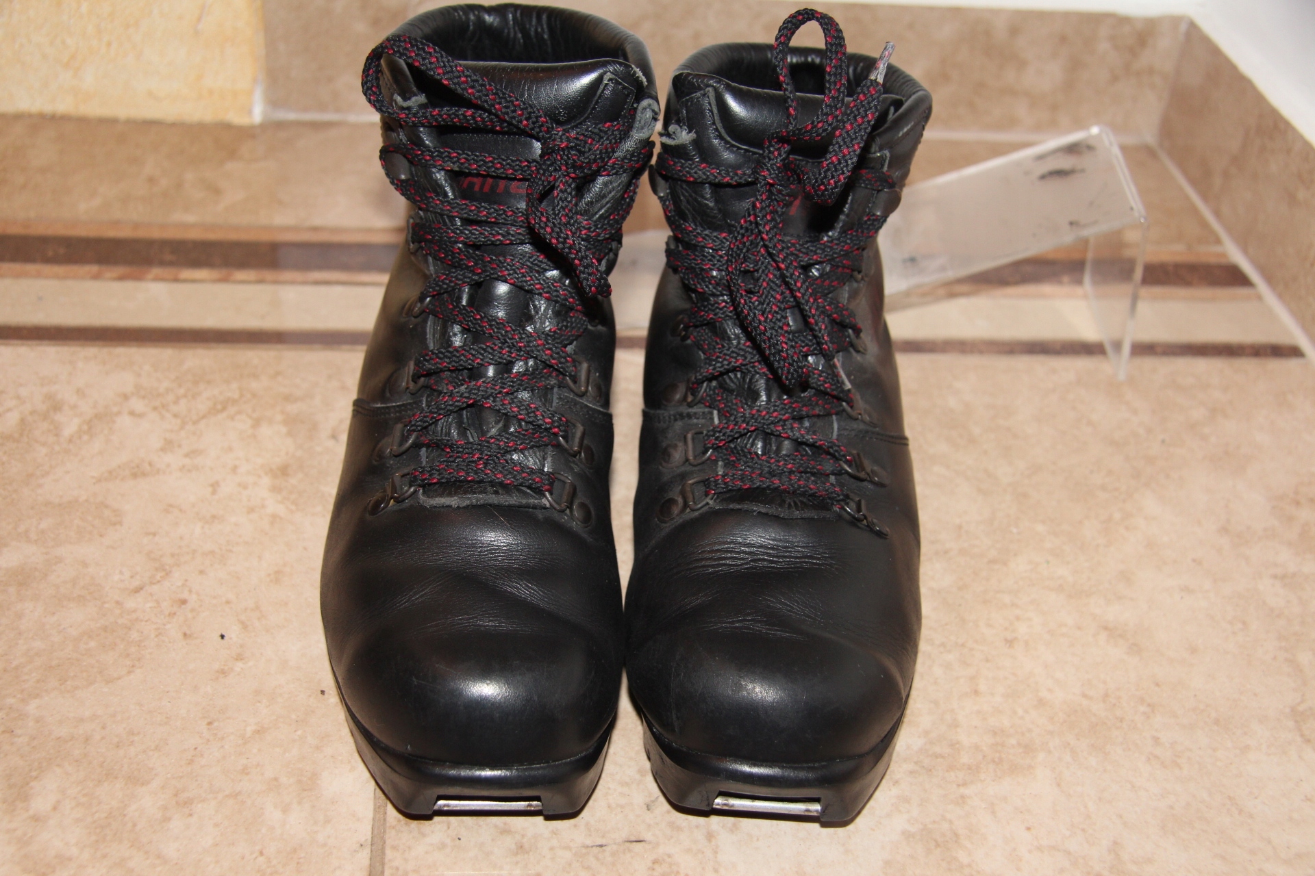 ALFA NNN - ROZ.40/26CM - SKÓRA - OCIEPLONE Model BIEGOWE