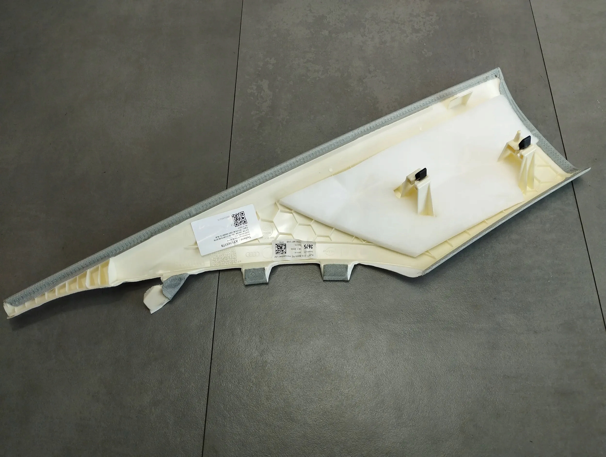 Audi A6 C7 4G Blende Abdeckung SLUPKA rechts 4G5867246