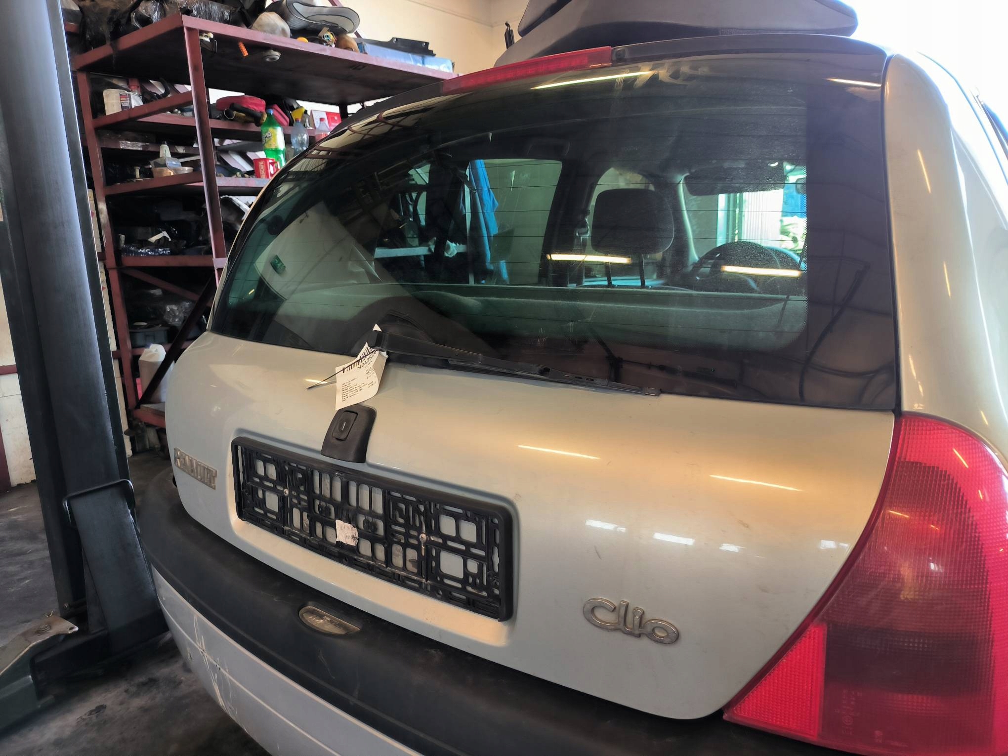 trunk door MV632 RENAULT CLIO II