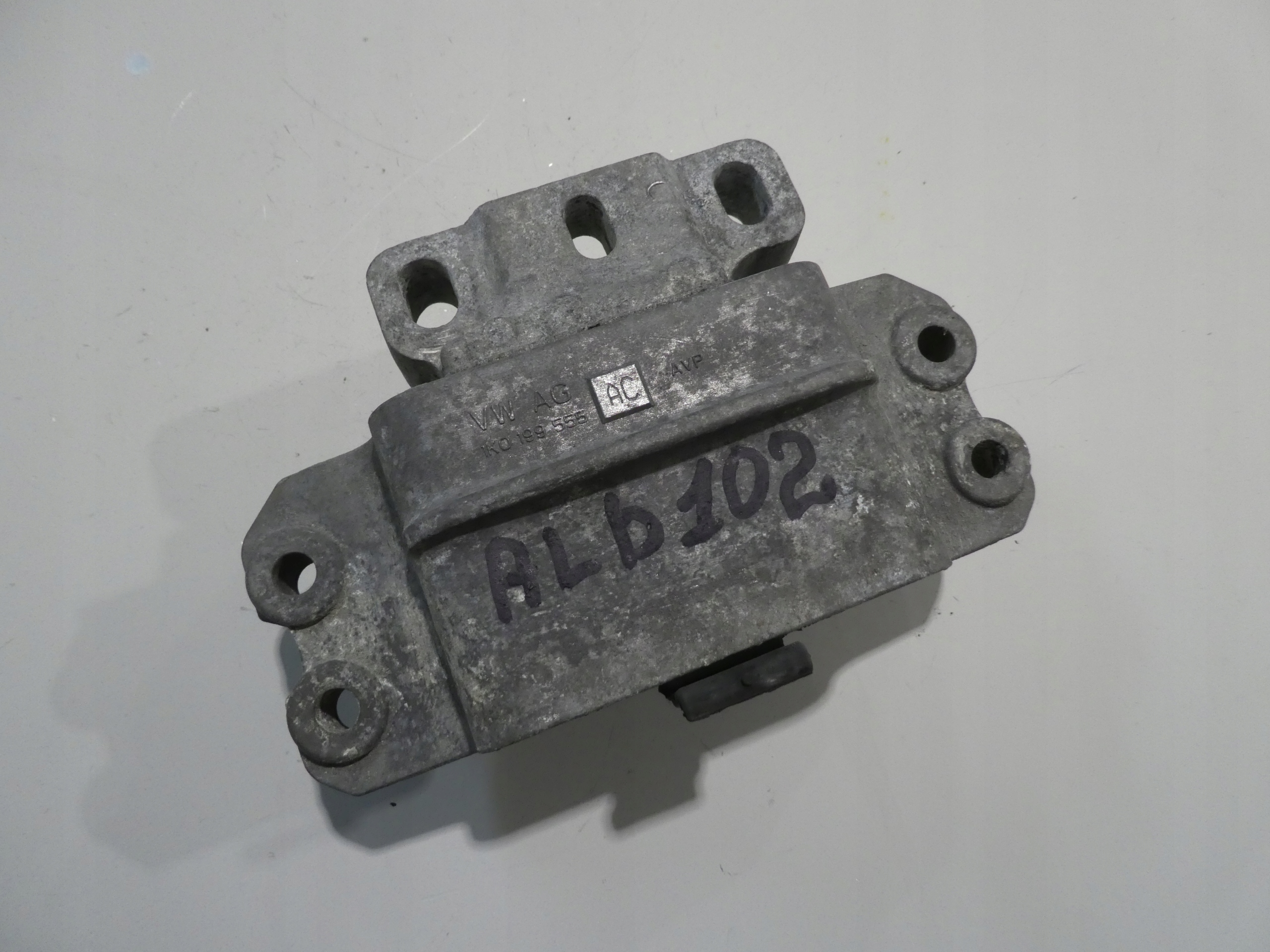 holder gearbox mounting 1K0199555AC AUDI VW SEAT