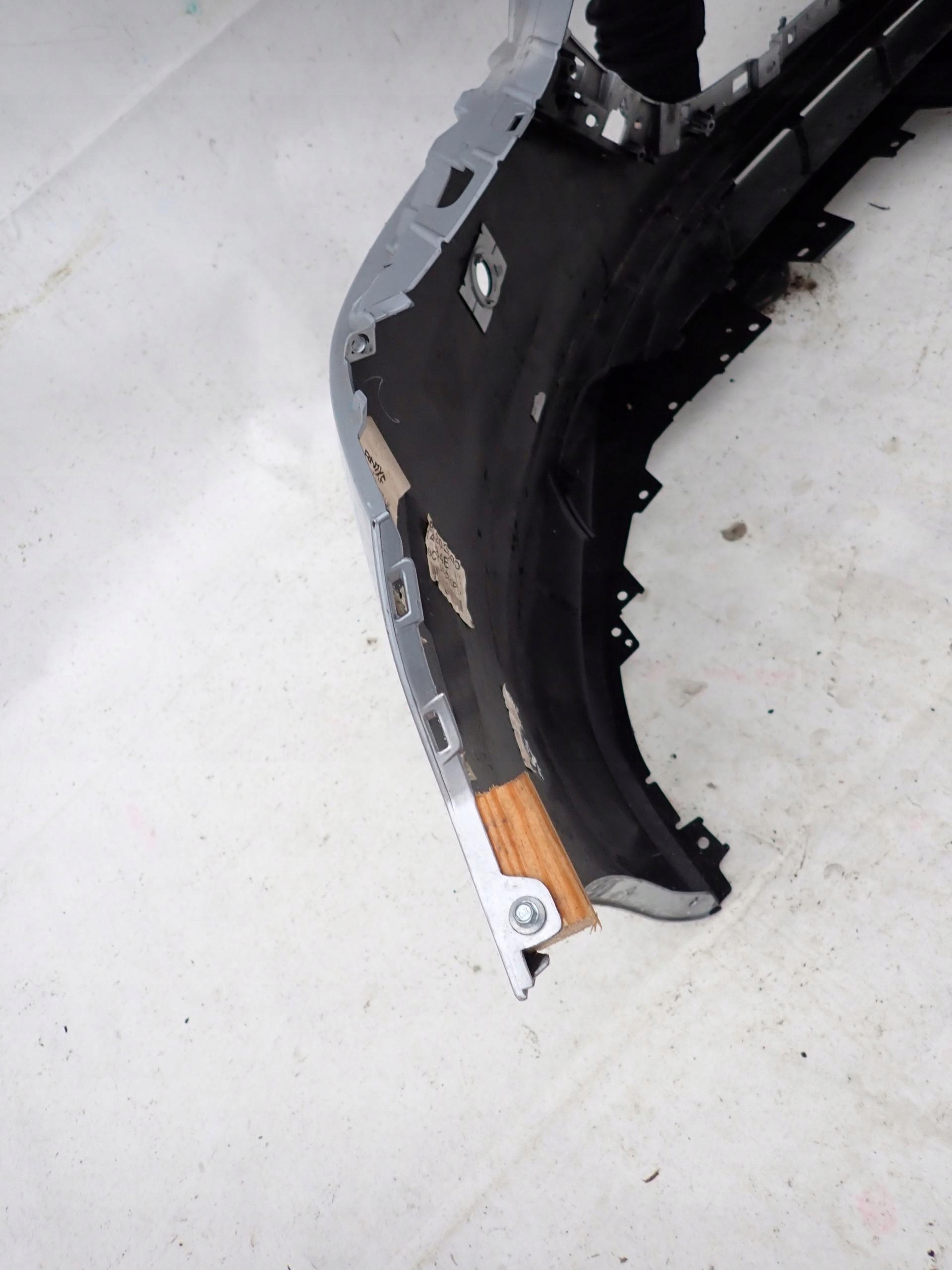 MAZDA 3 IV BP 19-> bumper front front PDC