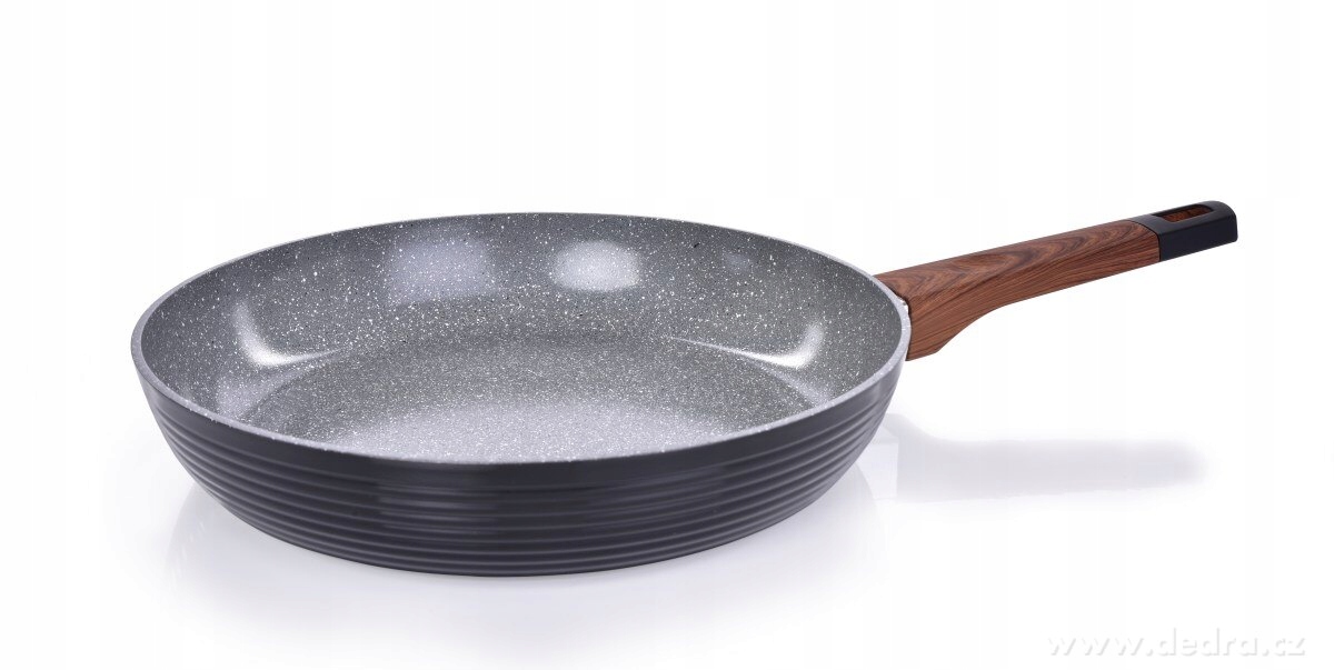 Dedra Pánev Velká Ø 28 cm Biopan Woodoo, s rukojetí soft touch v imitaci dř