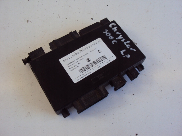 04602440AN - МОДУЛЬ ПАМЯТИ СИДЕНЬЯ ЛЕВЫЙ ПЕРЕДНИЙ CHRYSLER 300C