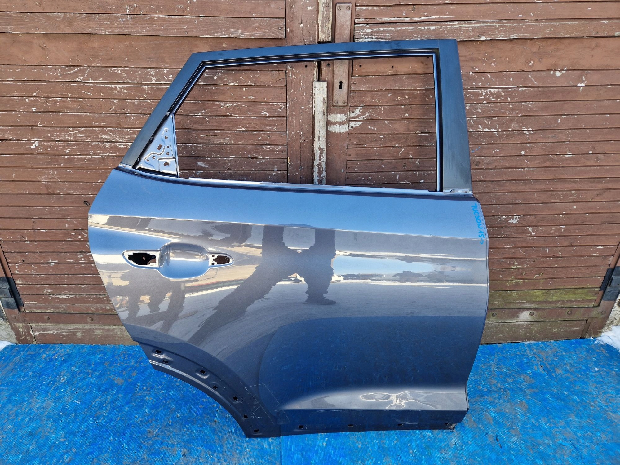 door right rear. HYUNDAI TUCSON III 2015R->