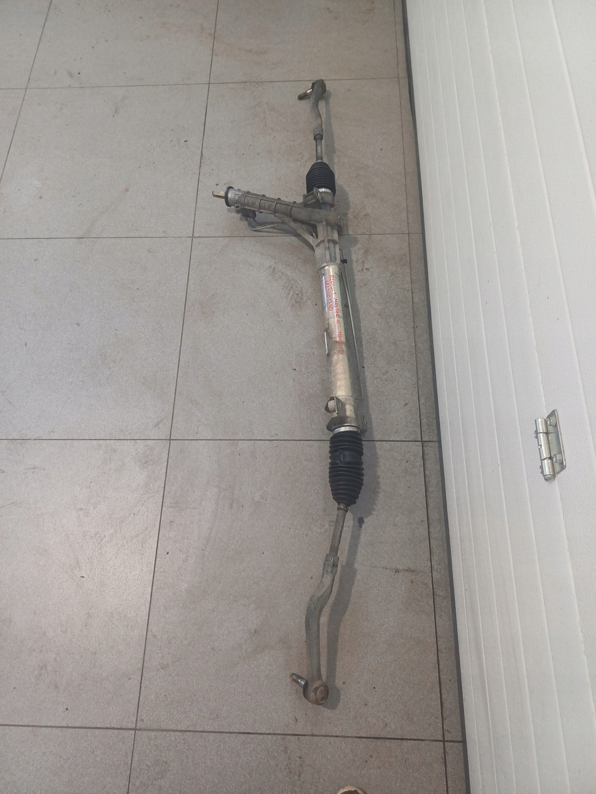 Boîter direction RENAULT MASTER 3 III MOVANO B 6820000174C