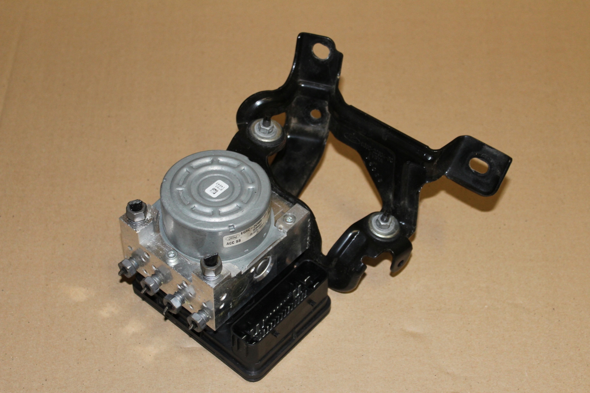 FORD MONDEO MK5 POMPA ABS EG9C-2C405-EC