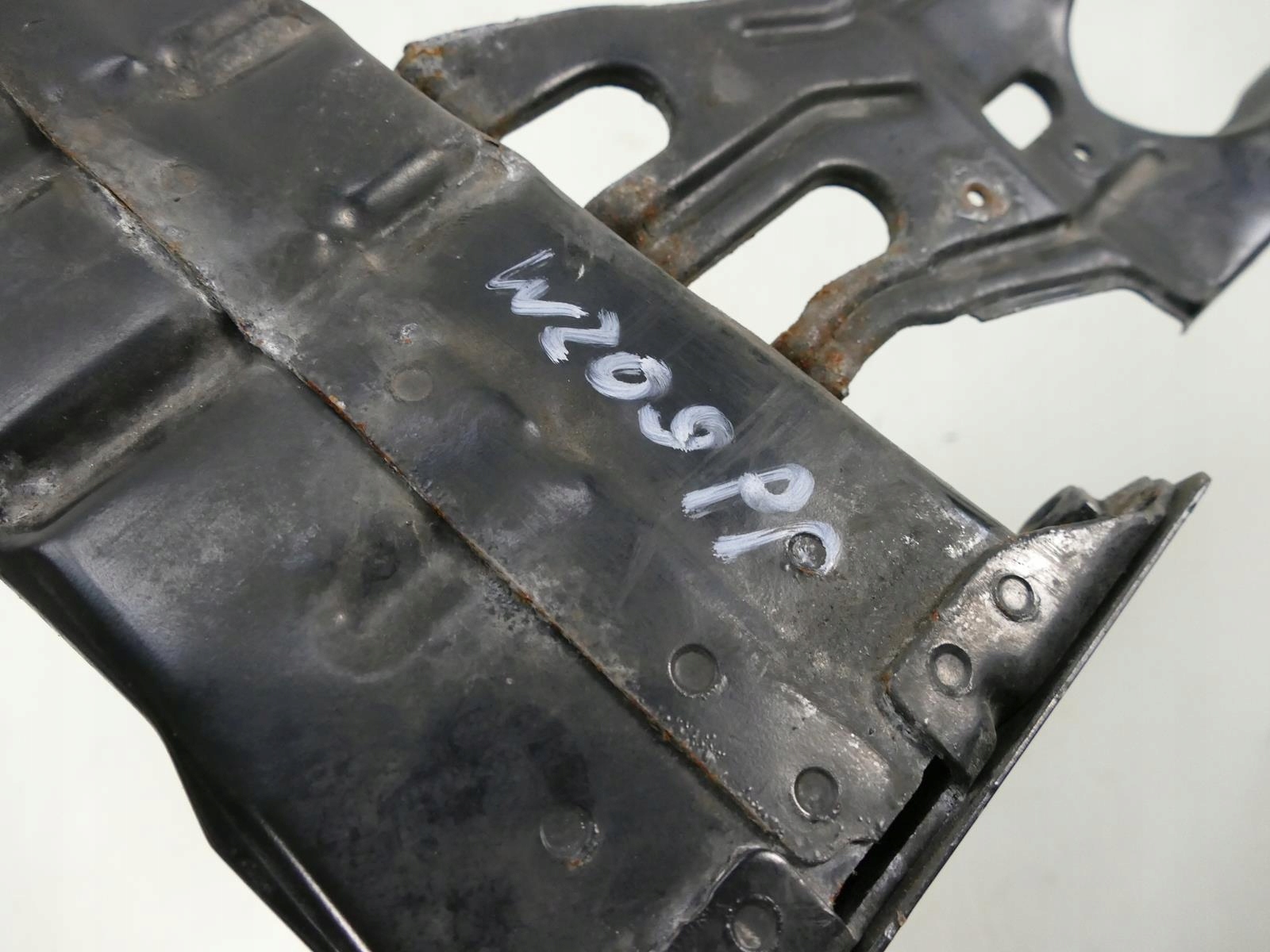 MERCEDES S W220 LIFT beam tip right