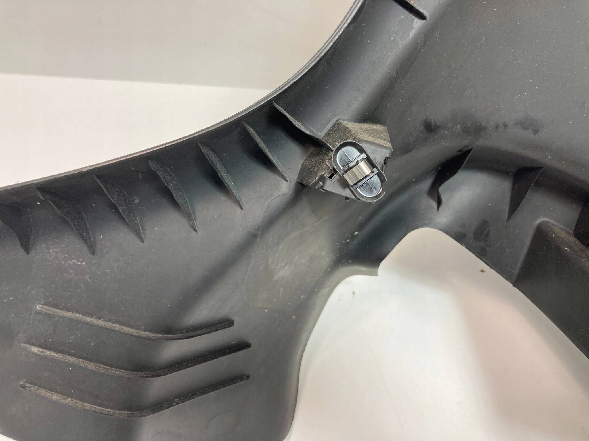 Chevrolet Camaro 09-15 boot upholstery left side 20937985