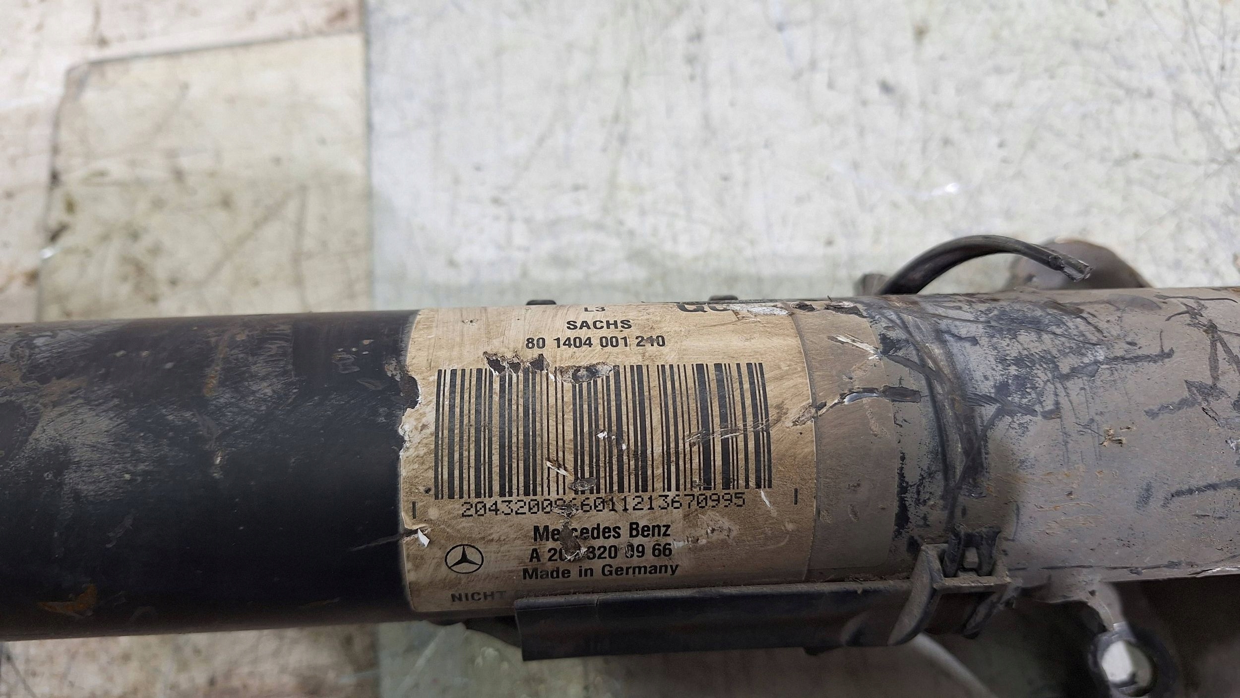 shock absorber left right front A2043200966 MERCEDES W204