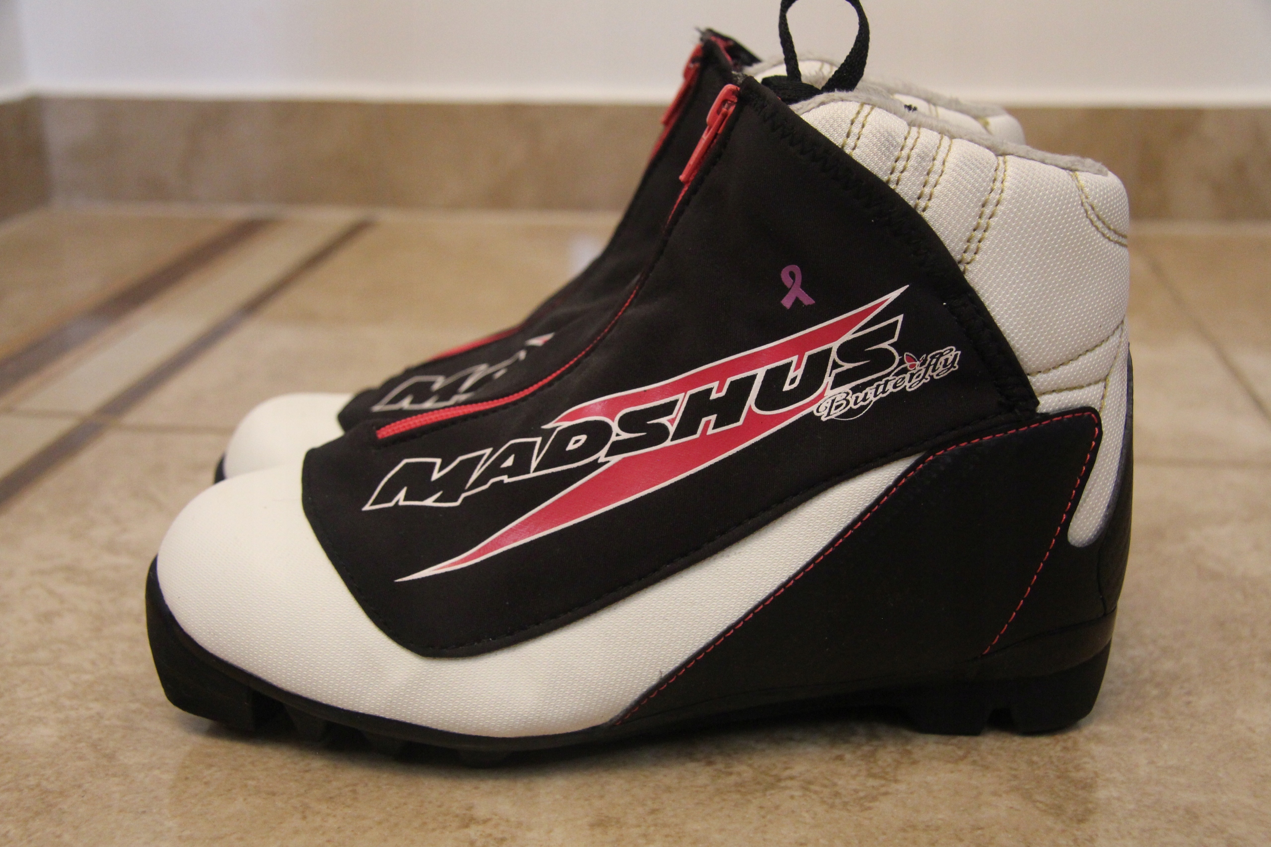 MADSHUS NNN ROZ.36/23CM