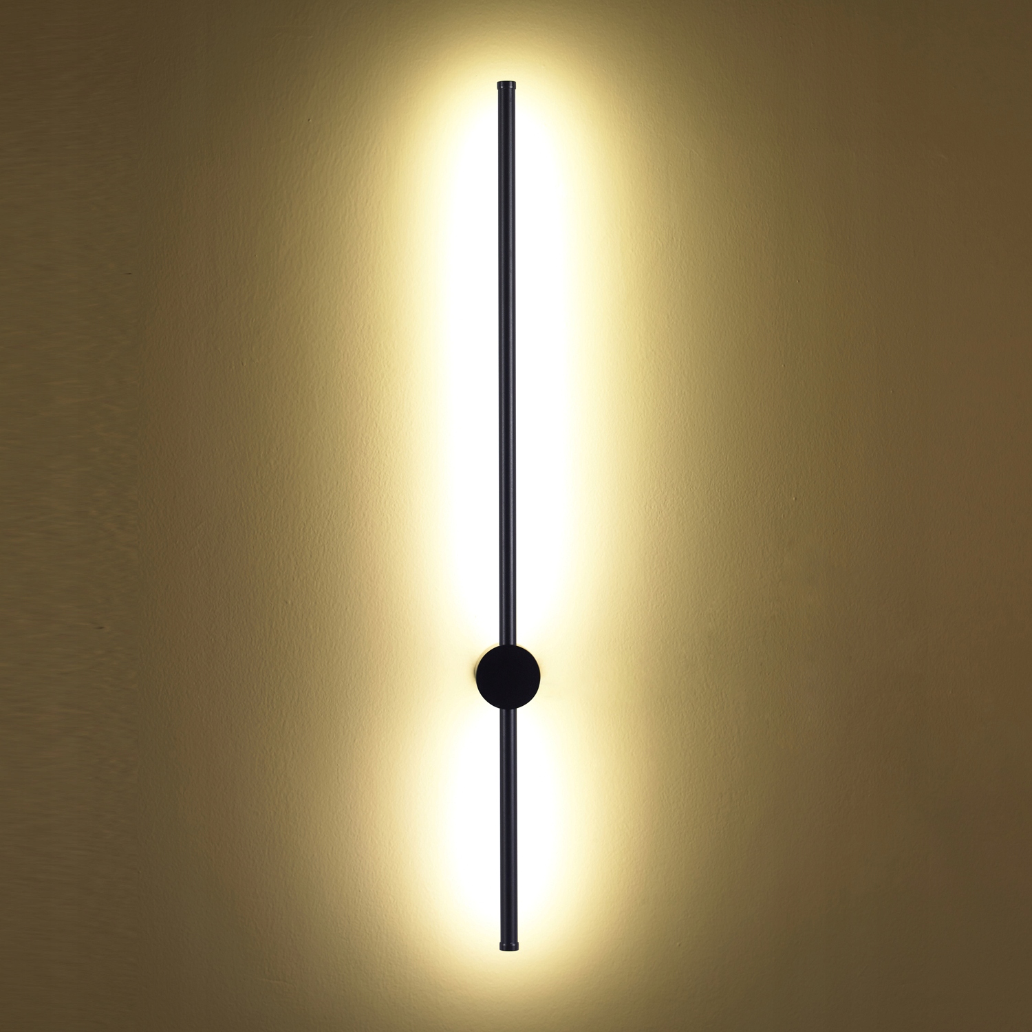 Čierne nástenné svietidlo s Led osvetlením 3000K Sparo, dlhé 100 cm