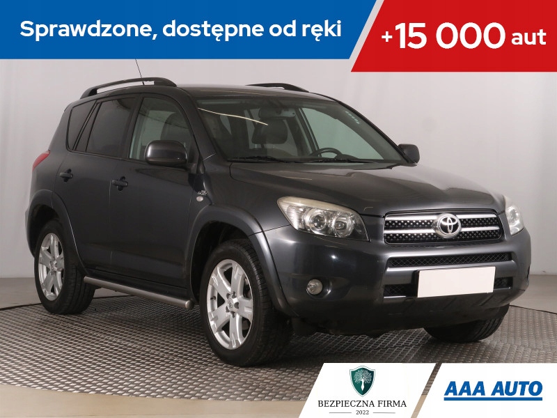 Toyota RAV 4 2.2 D-CAT, 174 KM, Navi, Klima