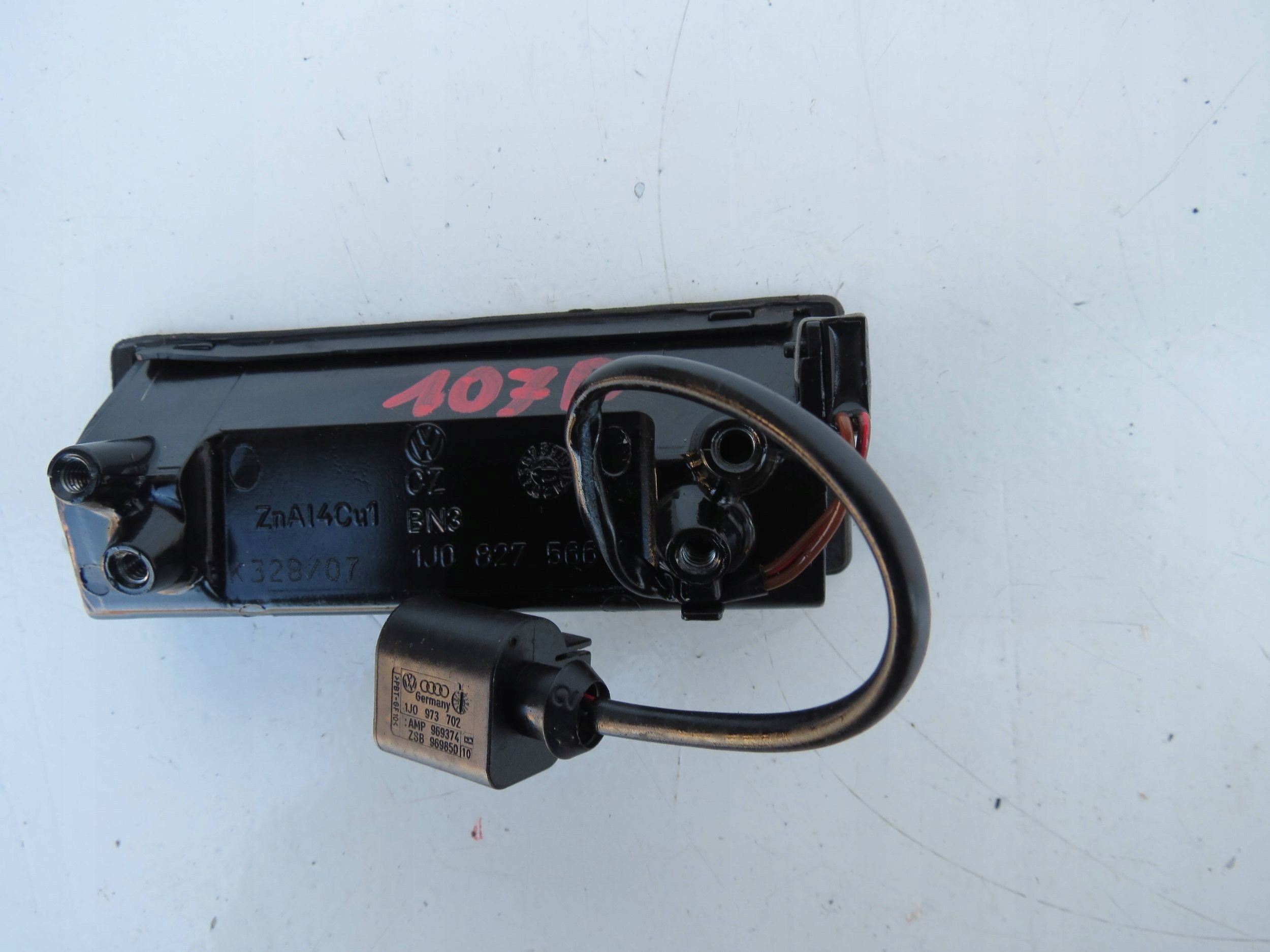 handle button bonnet boot PORSCHE CAYENNE 4.8 V8 1J0827566
