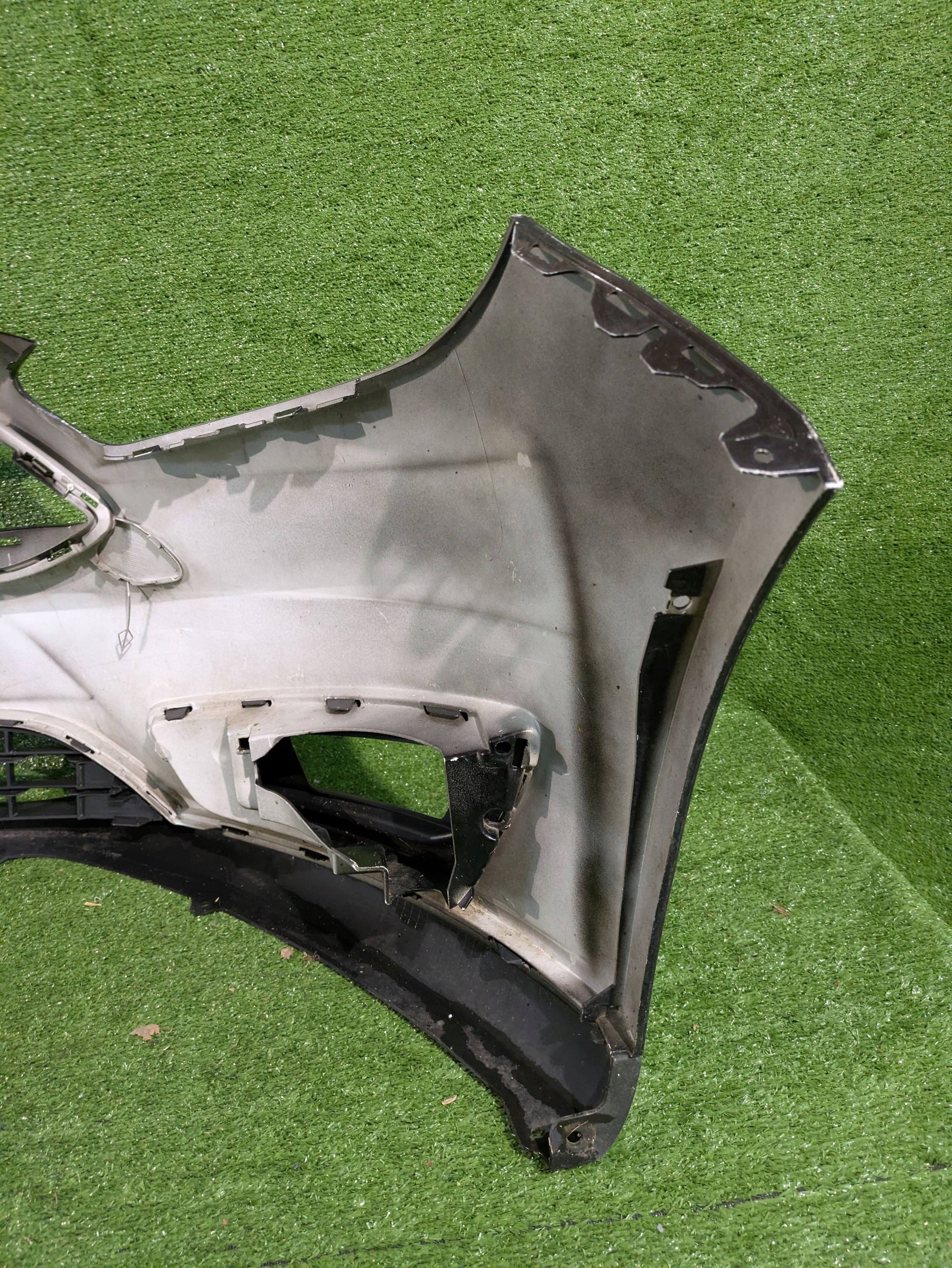 Frontstoßstange vorne FORD FOCUS MK3 LIFT 14- NR.7738
