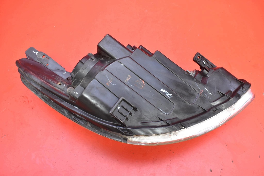 REFLEKTOR left light front EU 92101-0X0 HYUNDAI I10 1 and 07-09