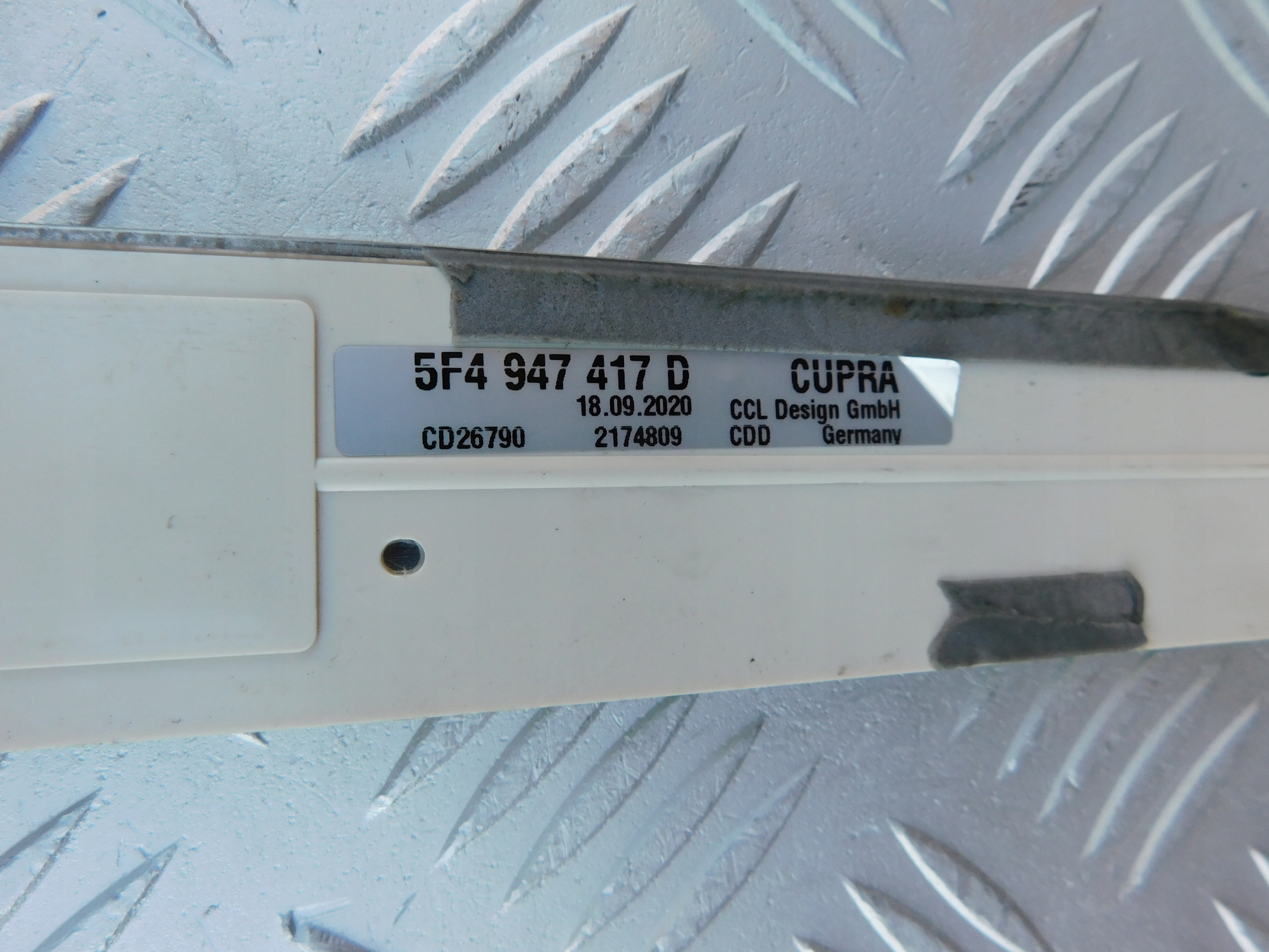 Cupra Formentor modanatura MINIGONNE - komplet 5F4947417D